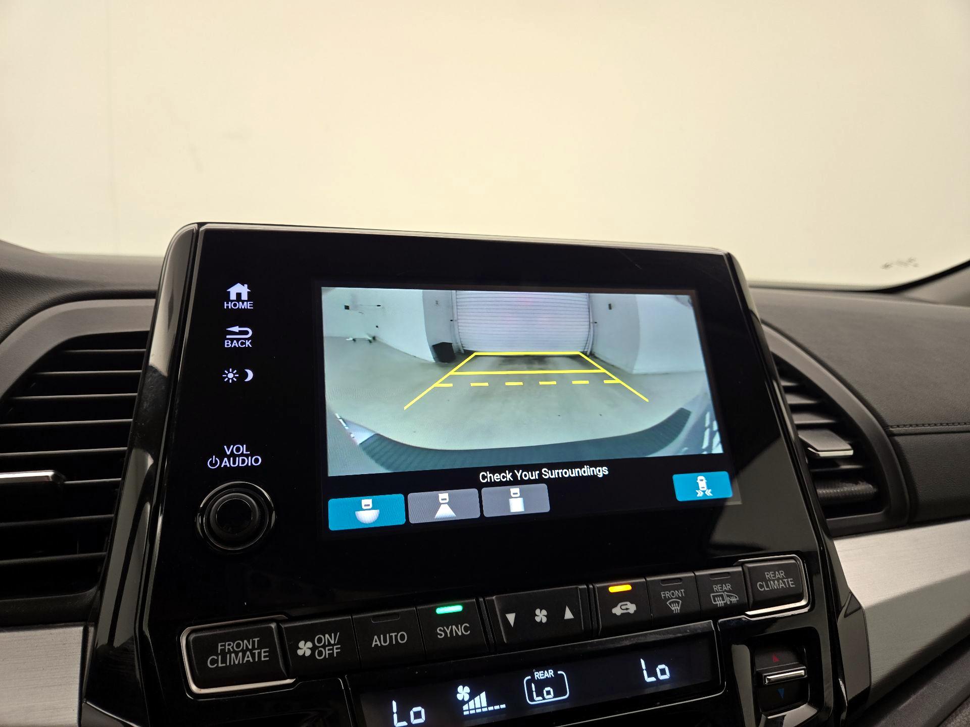 Thumbnail: 2021 Honda Odyssey - 14