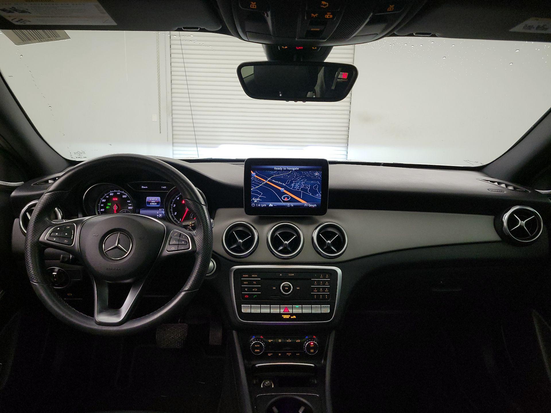 Thumbnail: 2020 Mercedes-Benz GLA - 9