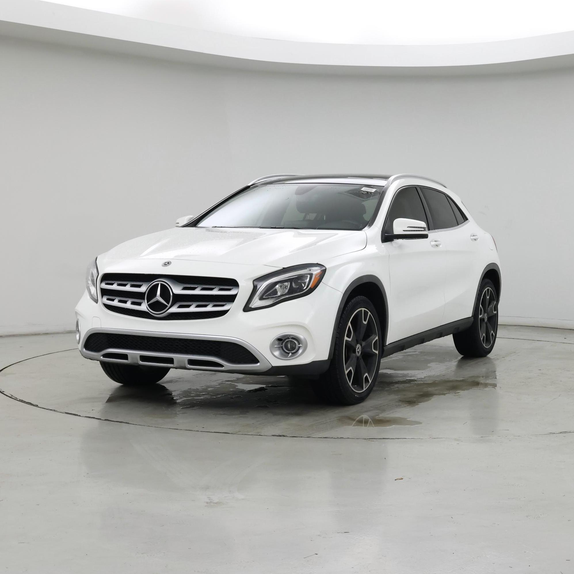 Thumbnail: 2020 Mercedes-Benz GLA - 4