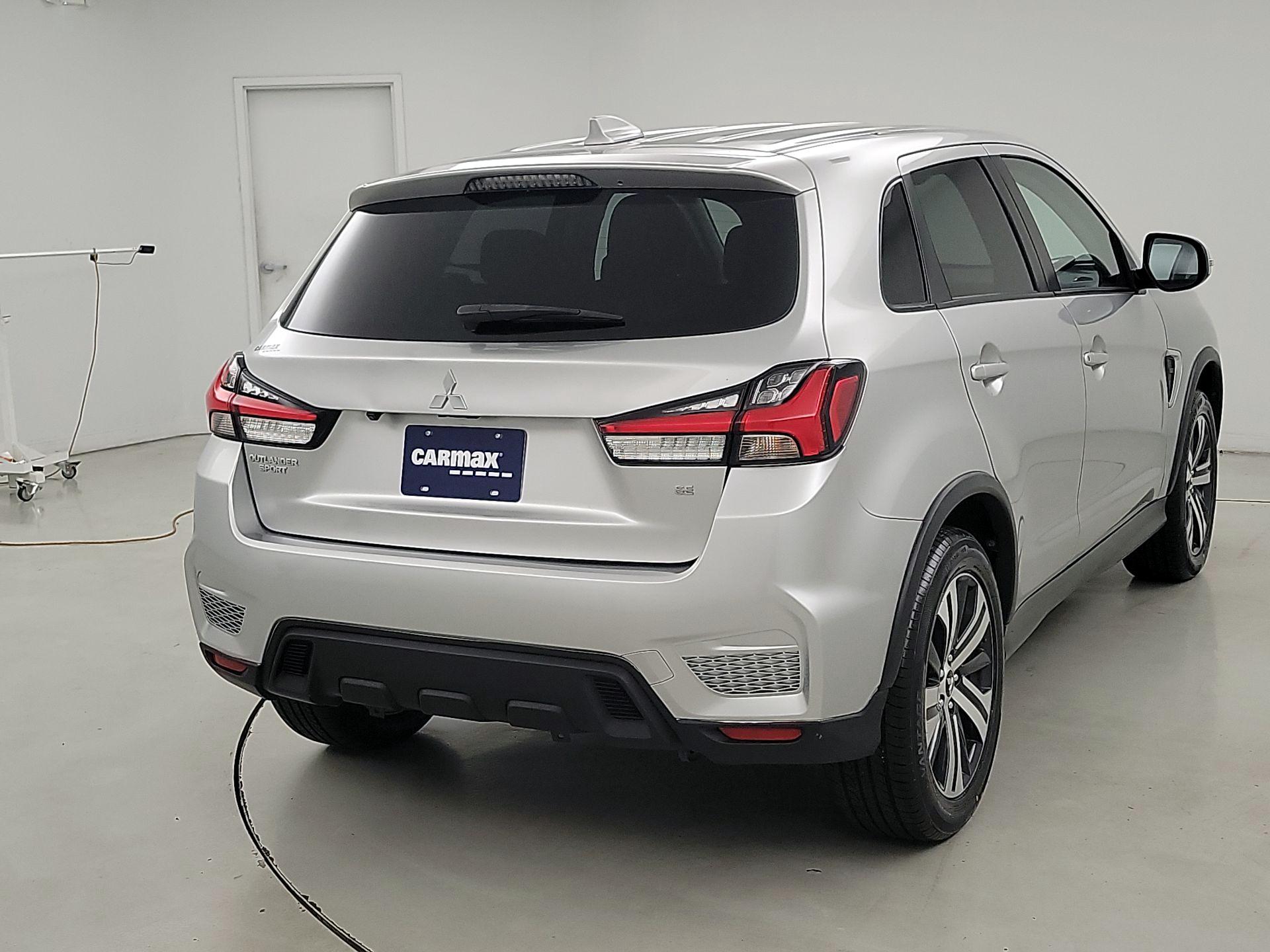 Thumbnail: 2021 Mitsubishi Outlander Sport - 5