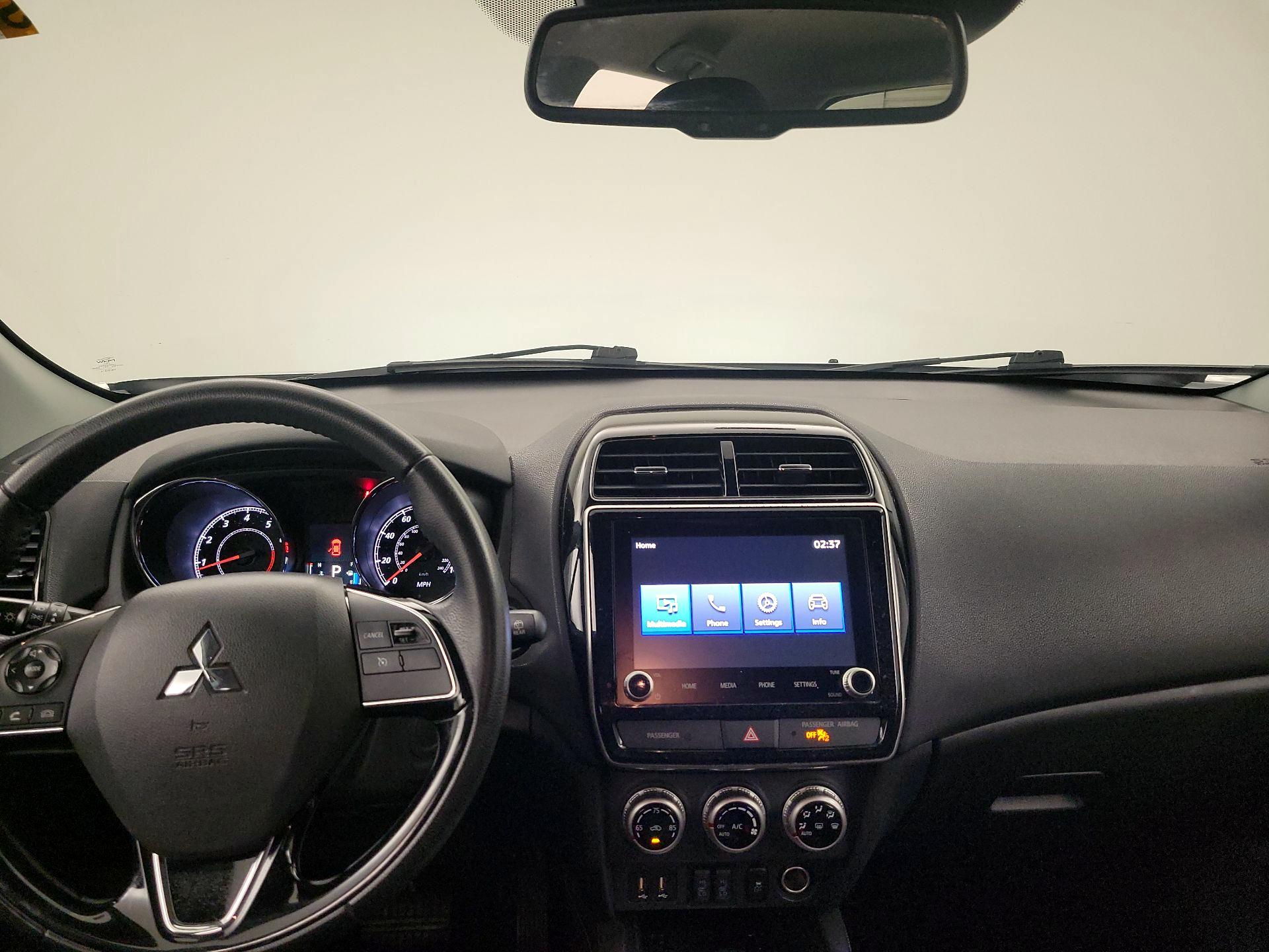 Thumbnail: 2021 Mitsubishi Outlander Sport - 8