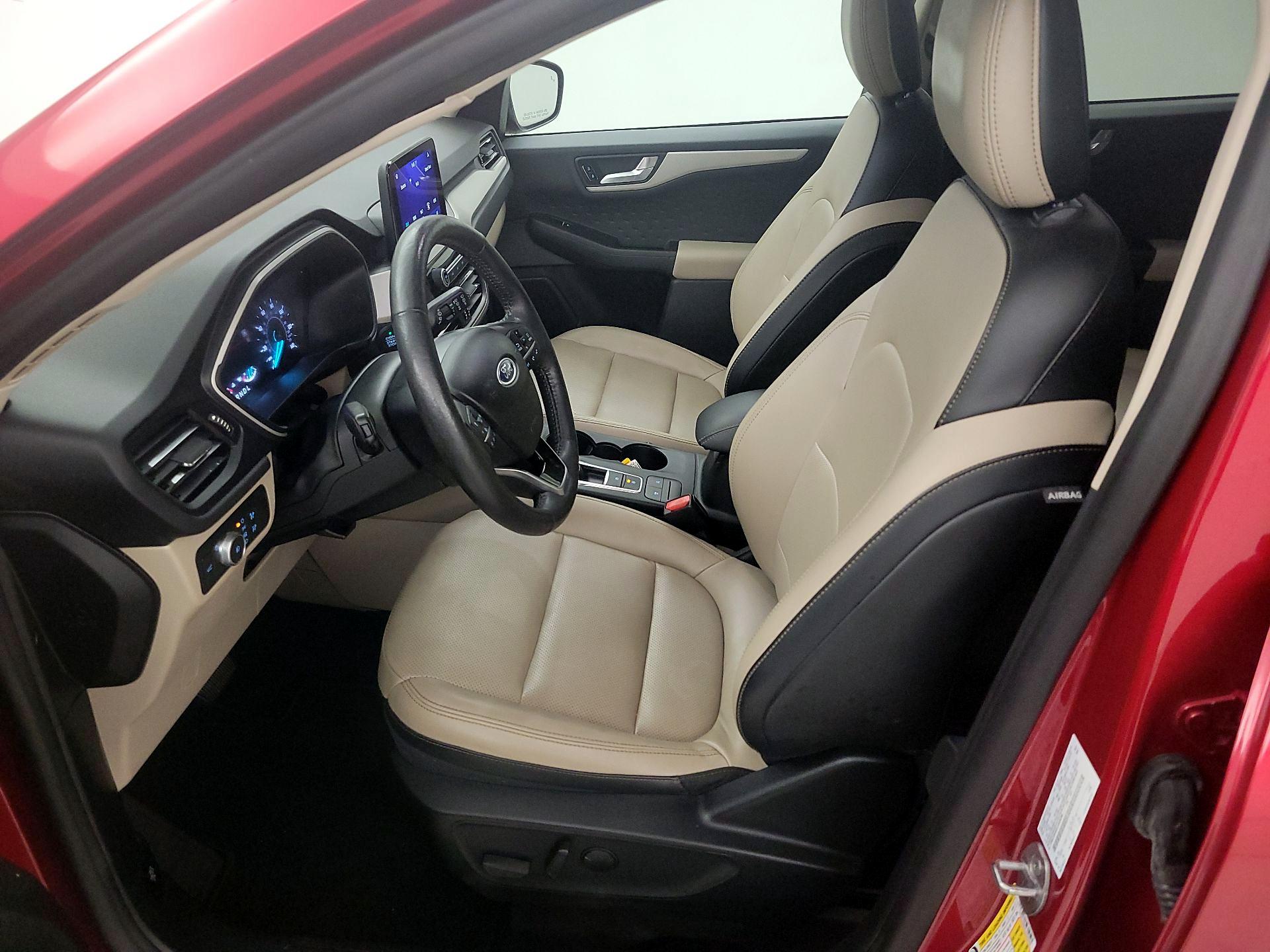 Thumbnail: 2020 Ford Escape - 11