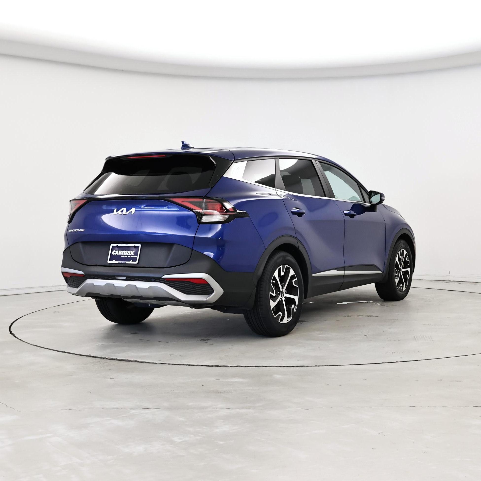 Thumbnail: 2023 Kia Sportage - 8