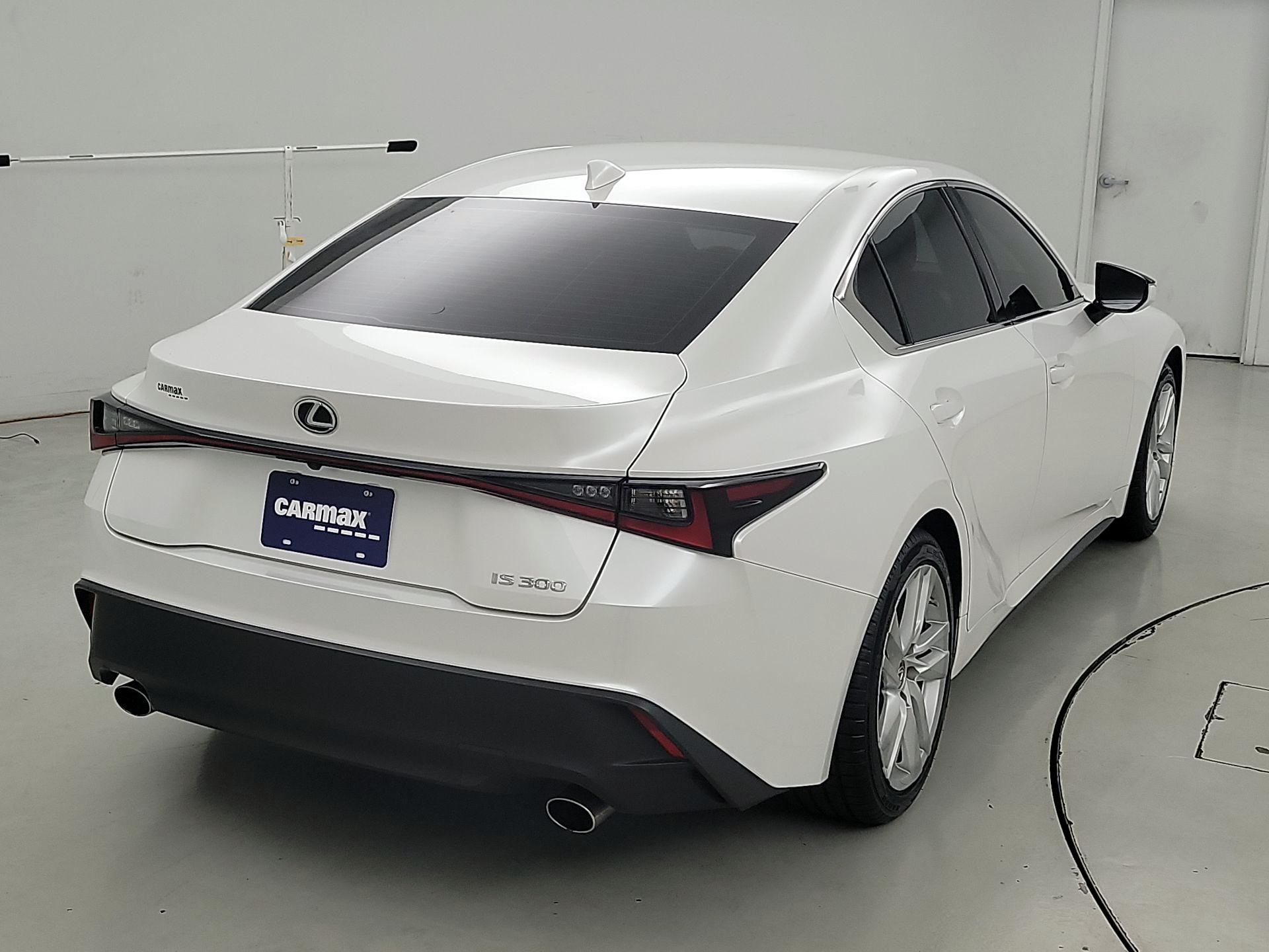 Thumbnail: 2022 Lexus IS - 5