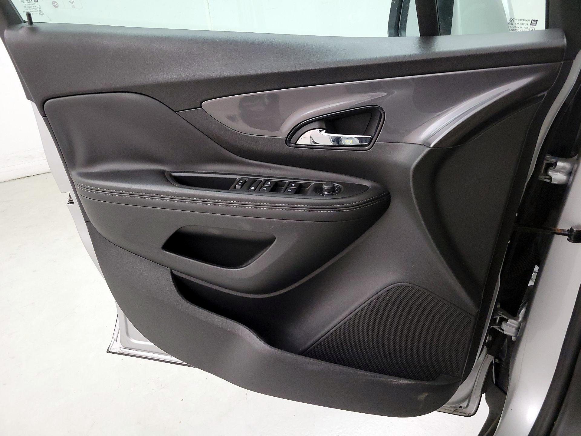 Thumbnail: 2022 Buick Encore - 10