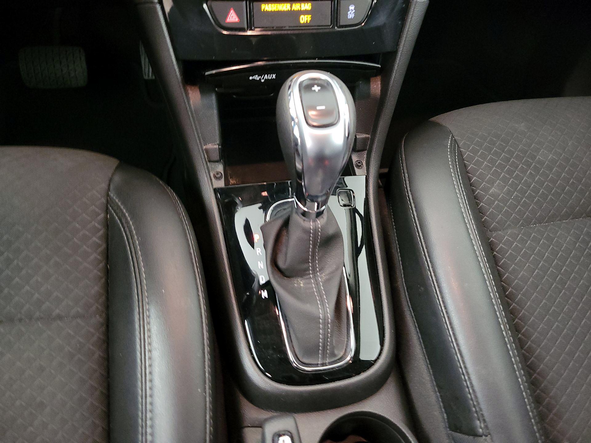 Thumbnail: 2022 Buick Encore - 15