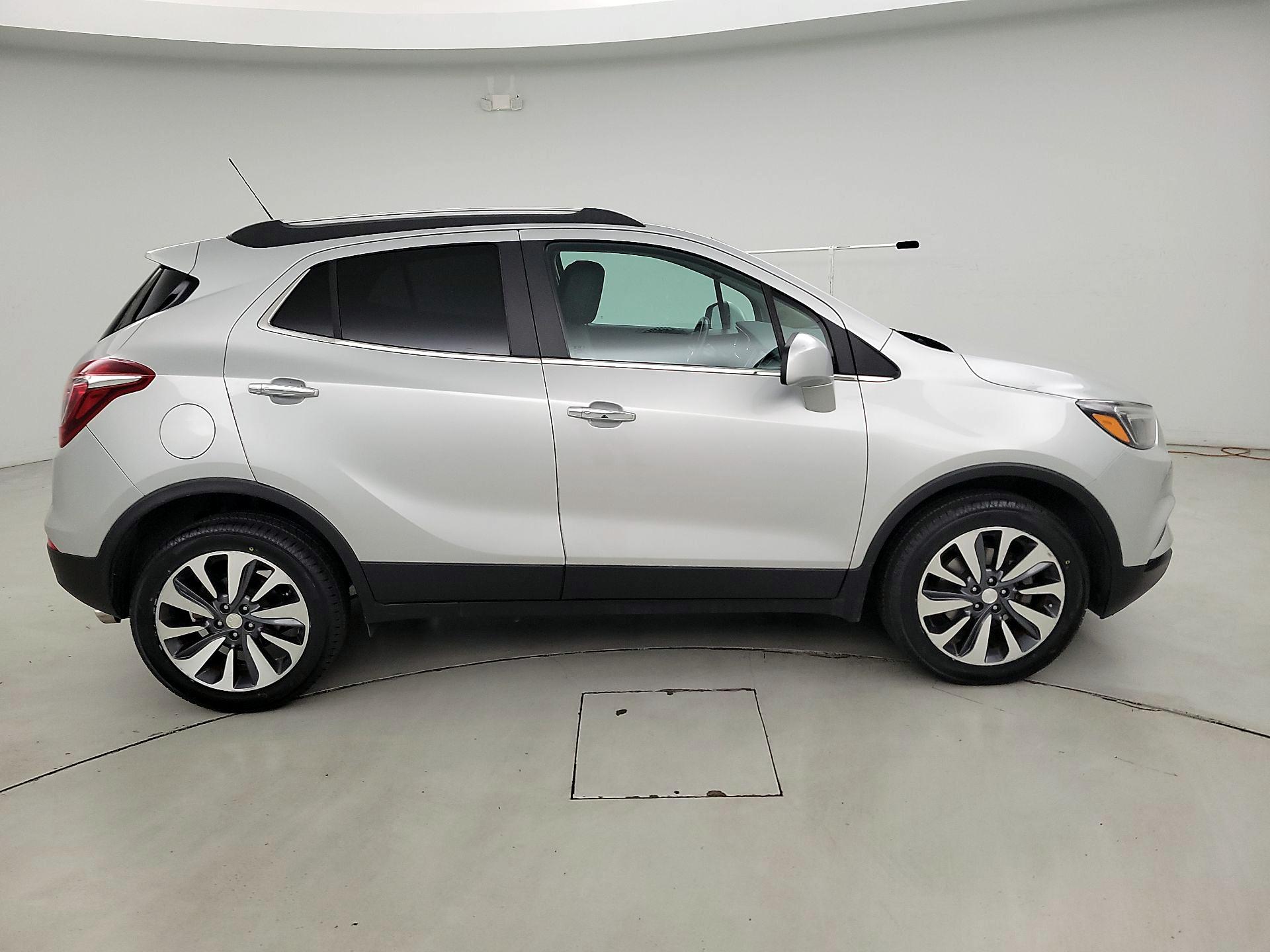 Thumbnail: 2022 Buick Encore - 4