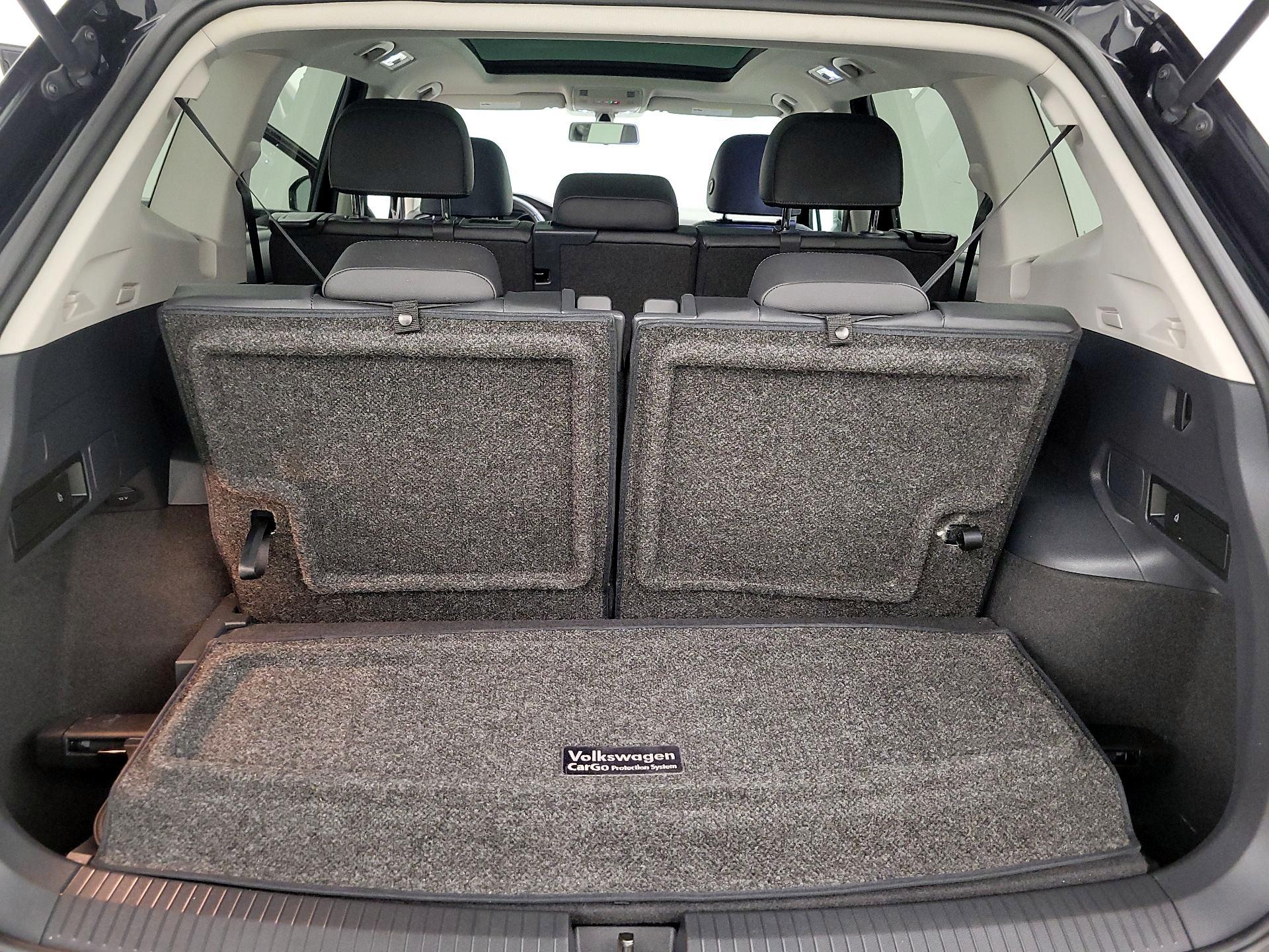 Thumbnail: 2020 Volkswagen Tiguan - 20