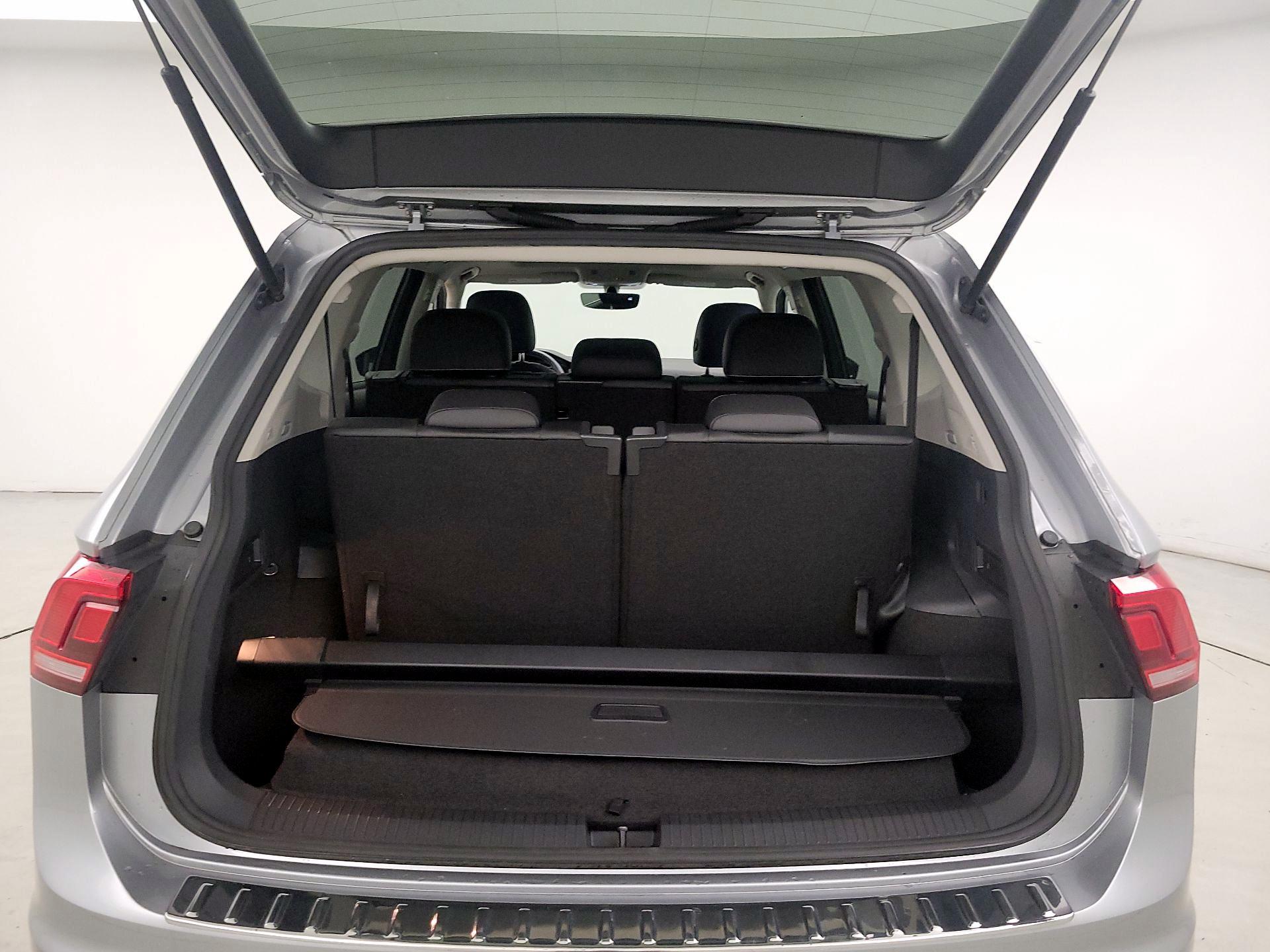 Thumbnail: 2021 Volkswagen Tiguan - 20