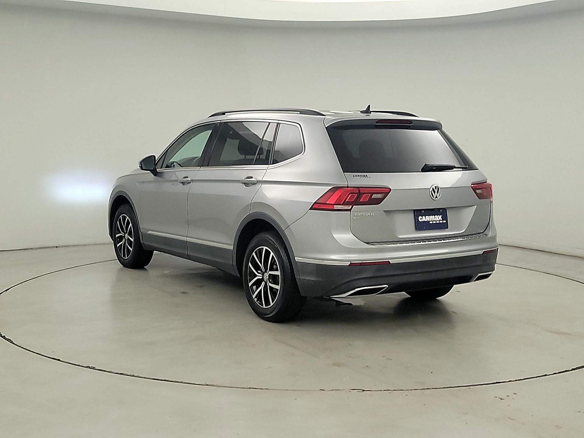 Thumbnail: 2021 Volkswagen Tiguan - 7
