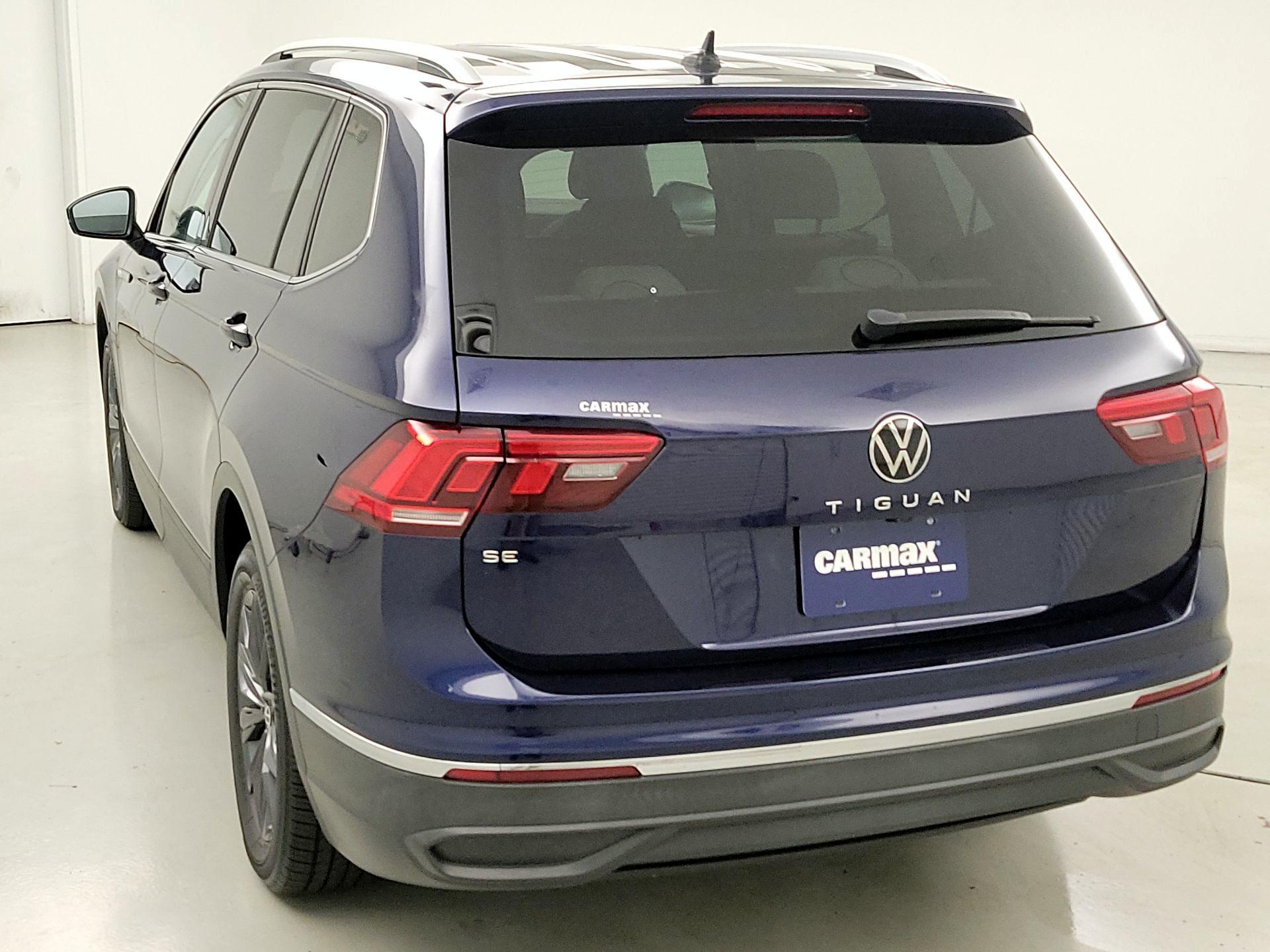Thumbnail: 2022 Volkswagen Tiguan - 7
