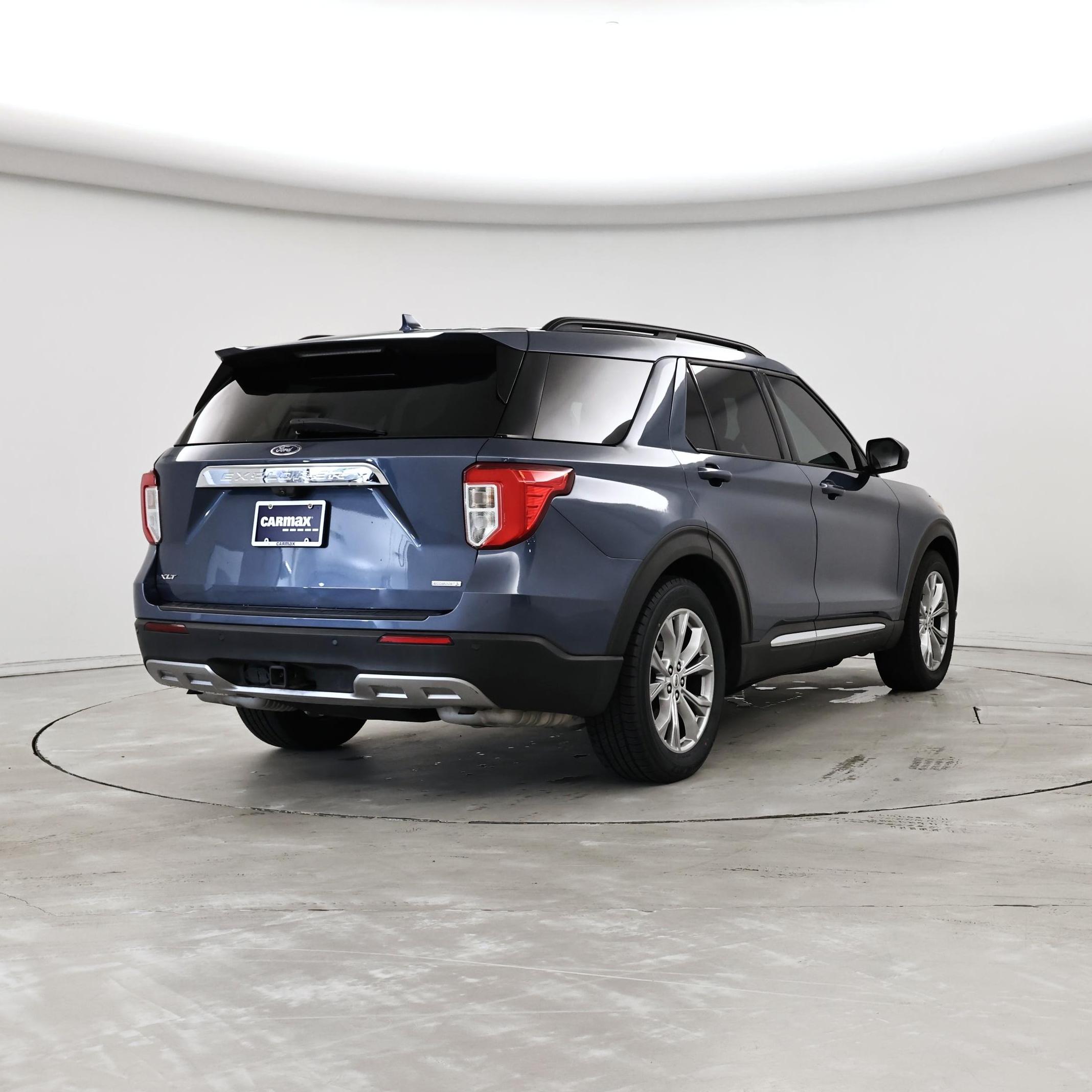 Thumbnail: 2020 Ford Explorer - 8