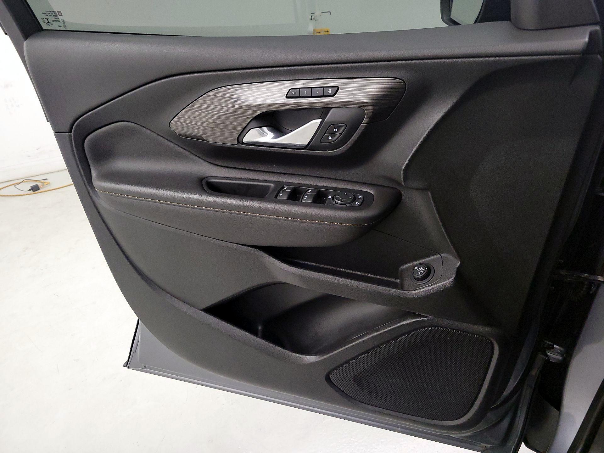 Thumbnail: 2020 GMC Terrain - 10