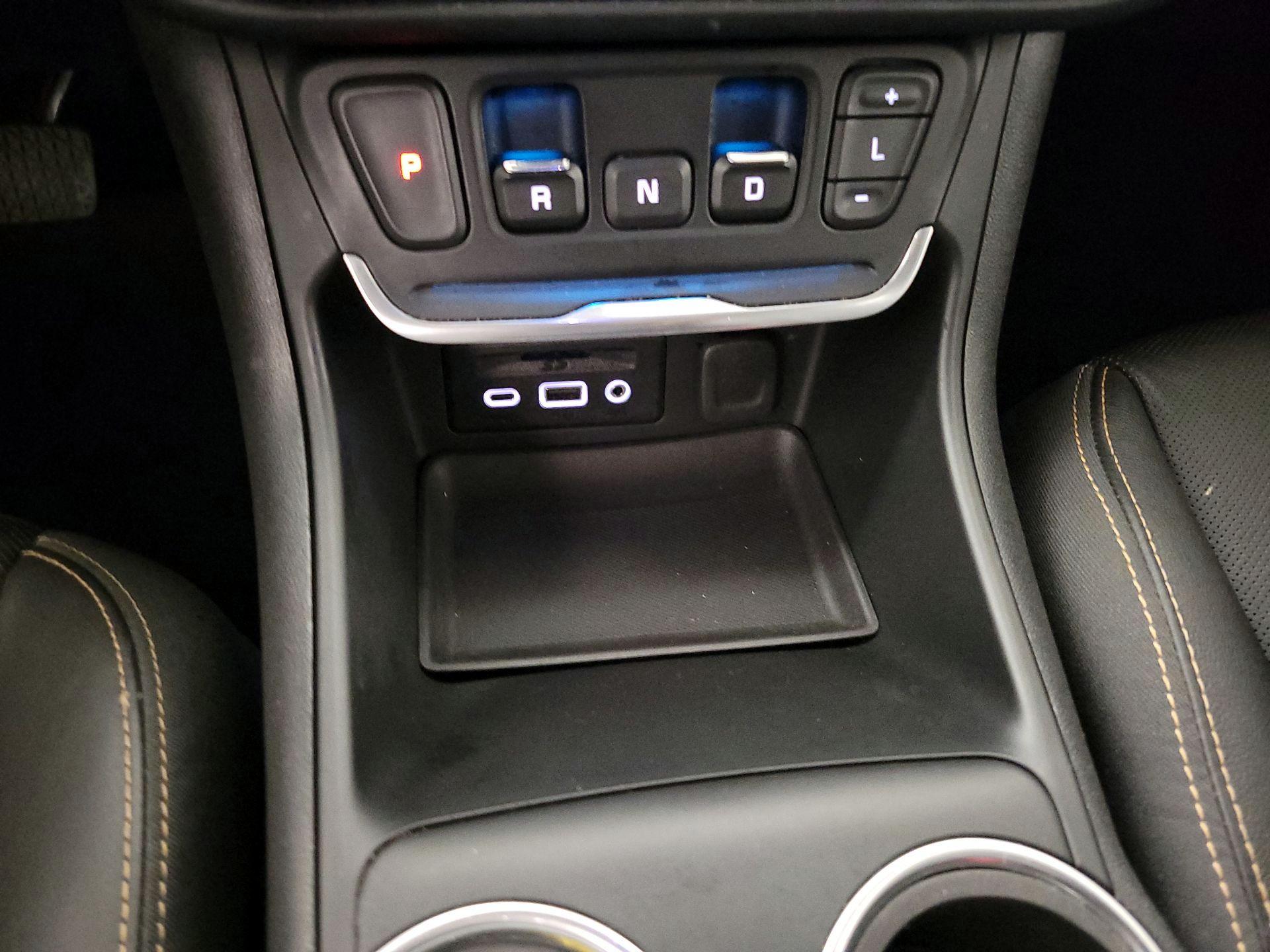 Thumbnail: 2020 GMC Terrain - 15