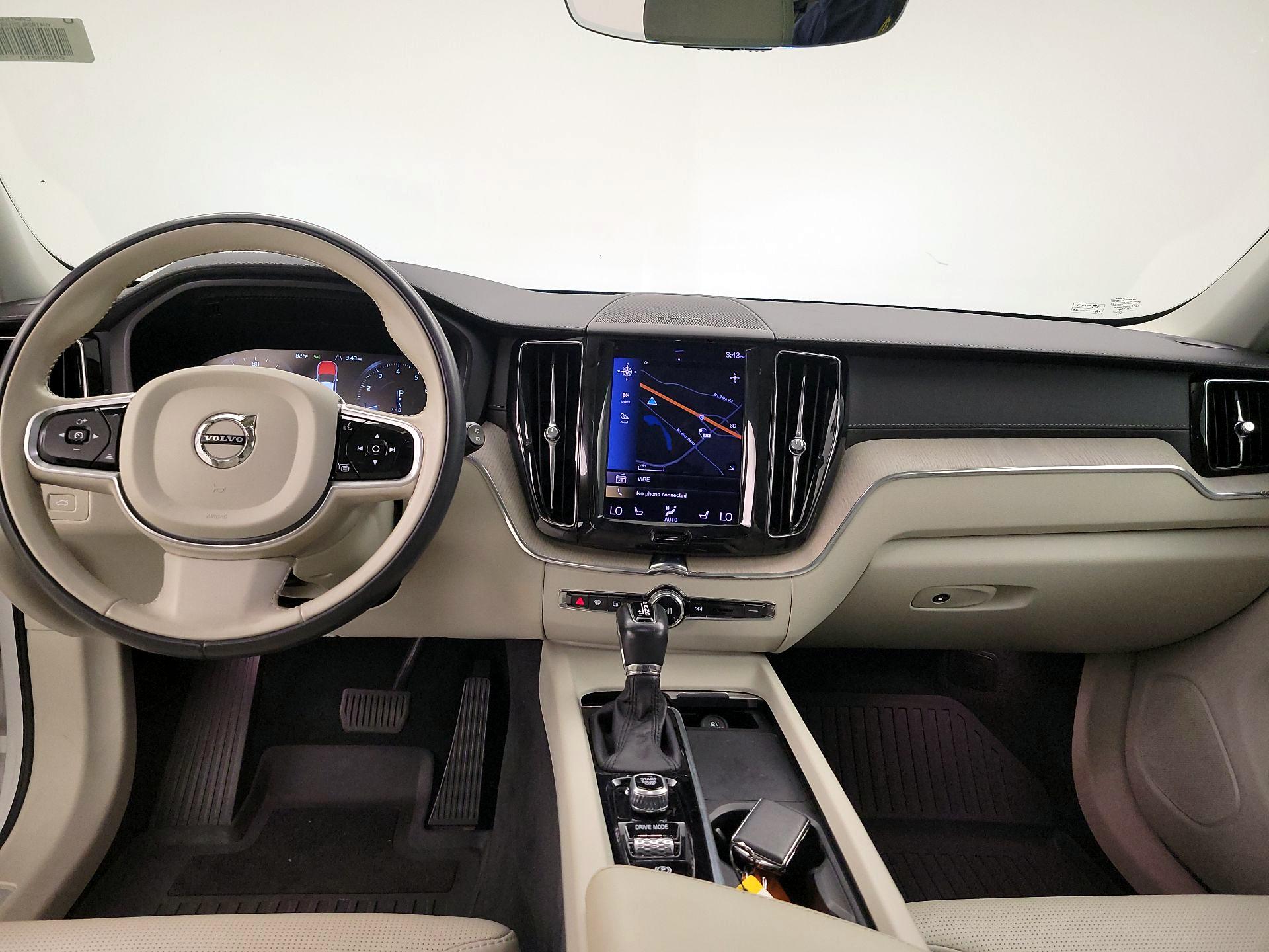 Thumbnail: 2021 Volvo XC60 - 8