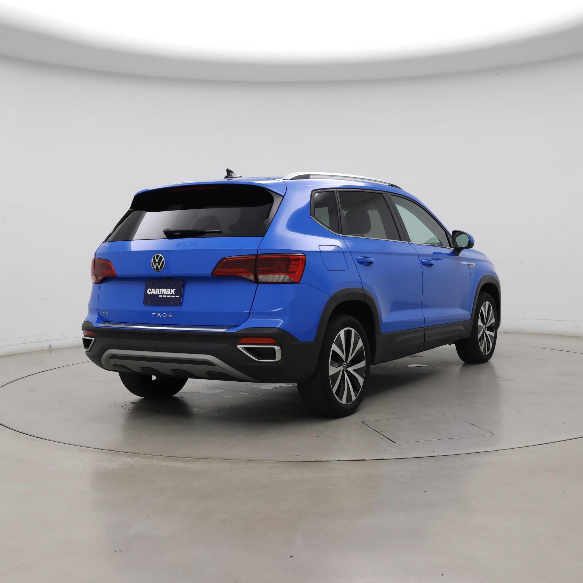 Thumbnail: 2023 Volkswagen Taos - 8