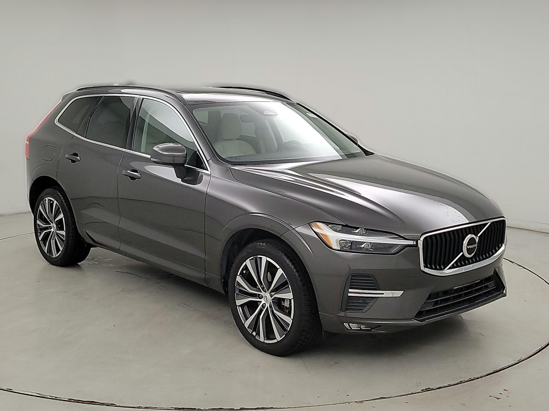 Thumbnail: 2022 Volvo XC60 - 1
