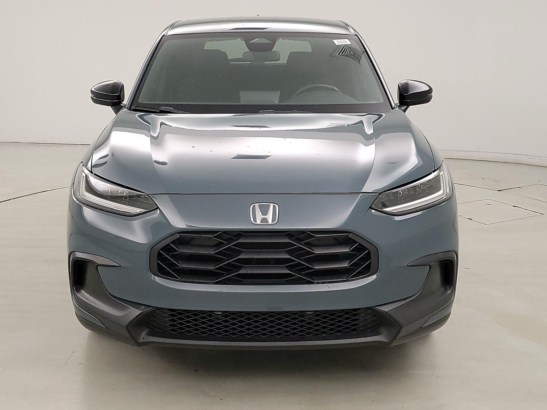 Thumbnail: 2023 Honda HR-V - 2