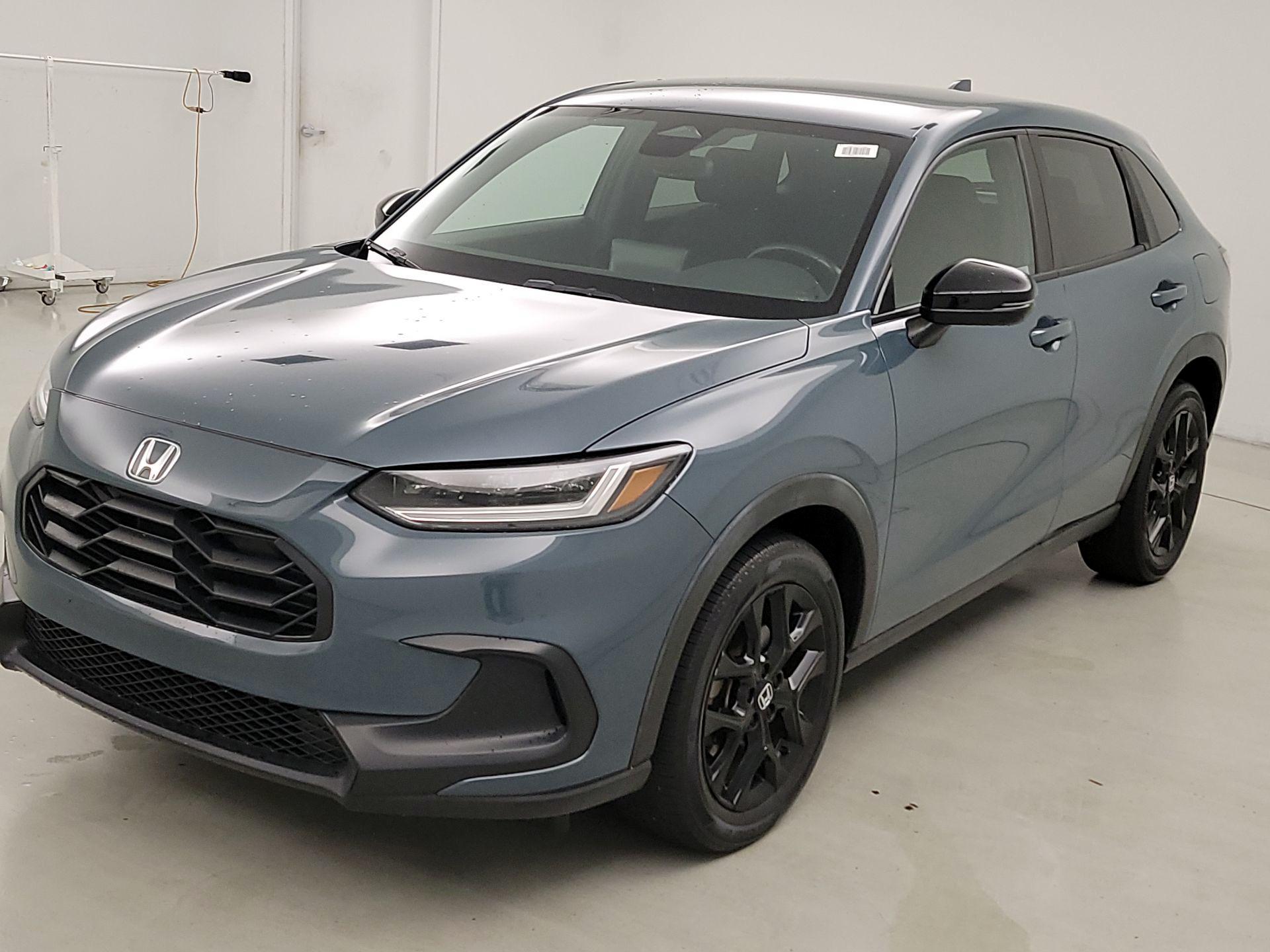 Thumbnail: 2023 Honda HR-V - 3