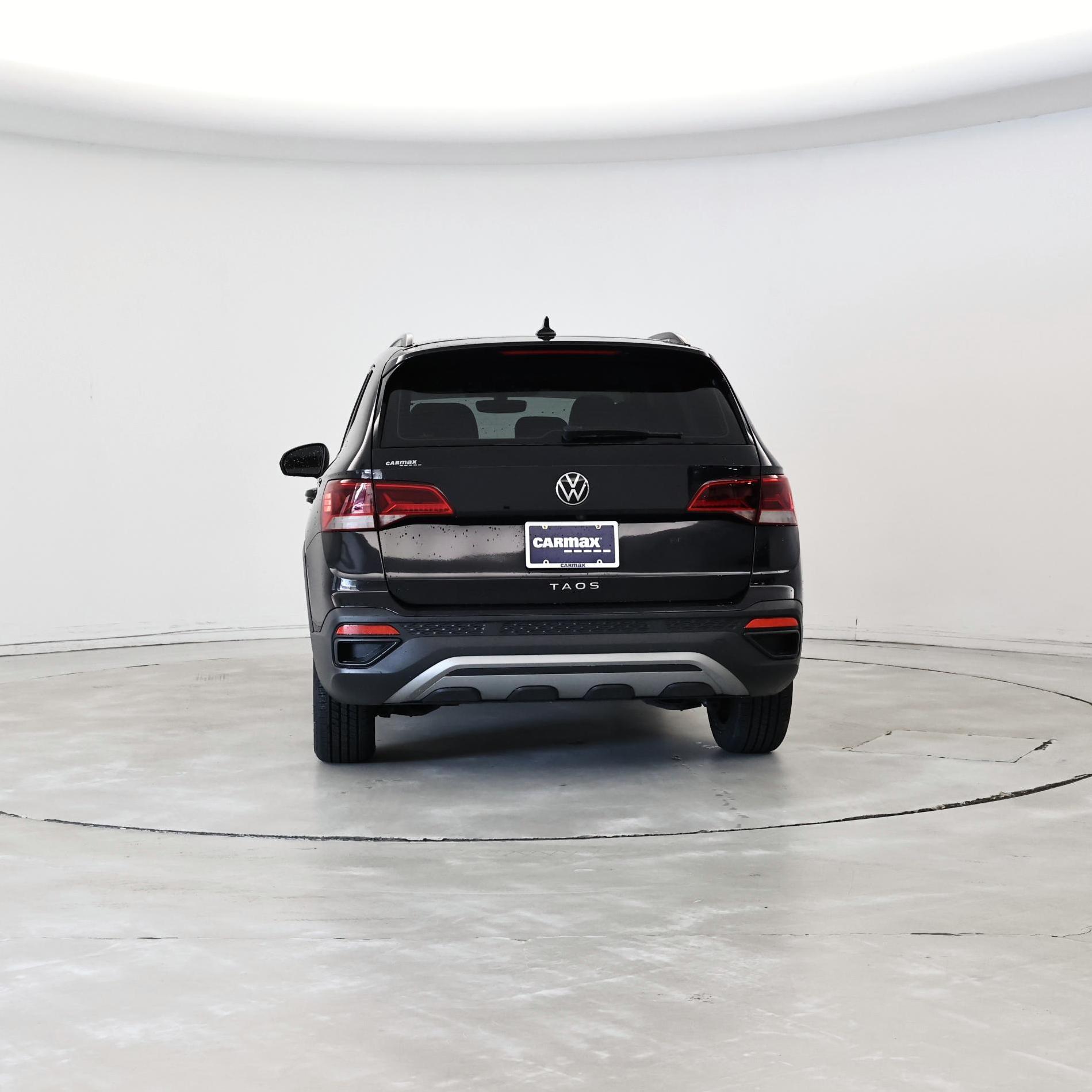 Thumbnail: 2023 Volkswagen Taos - 6