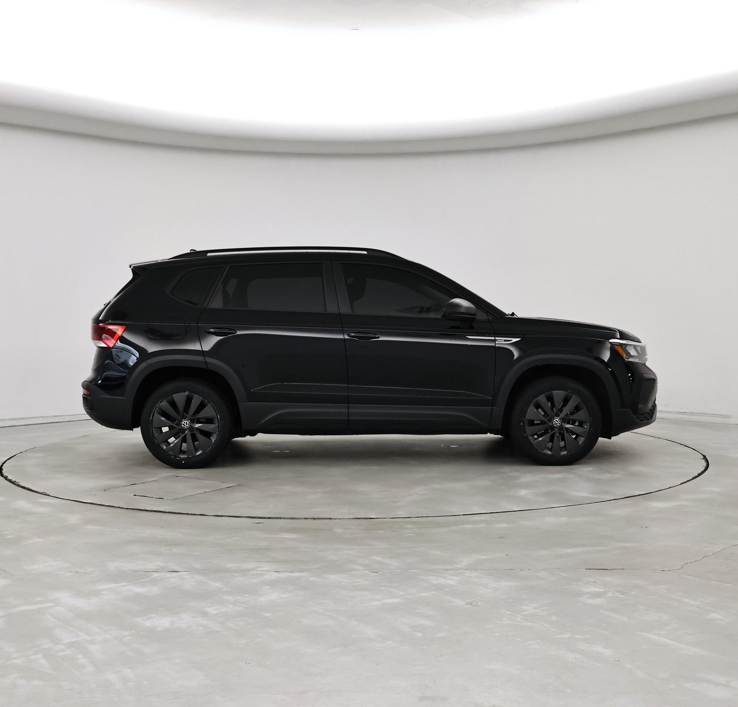 Thumbnail: 2023 Volkswagen Taos - 7