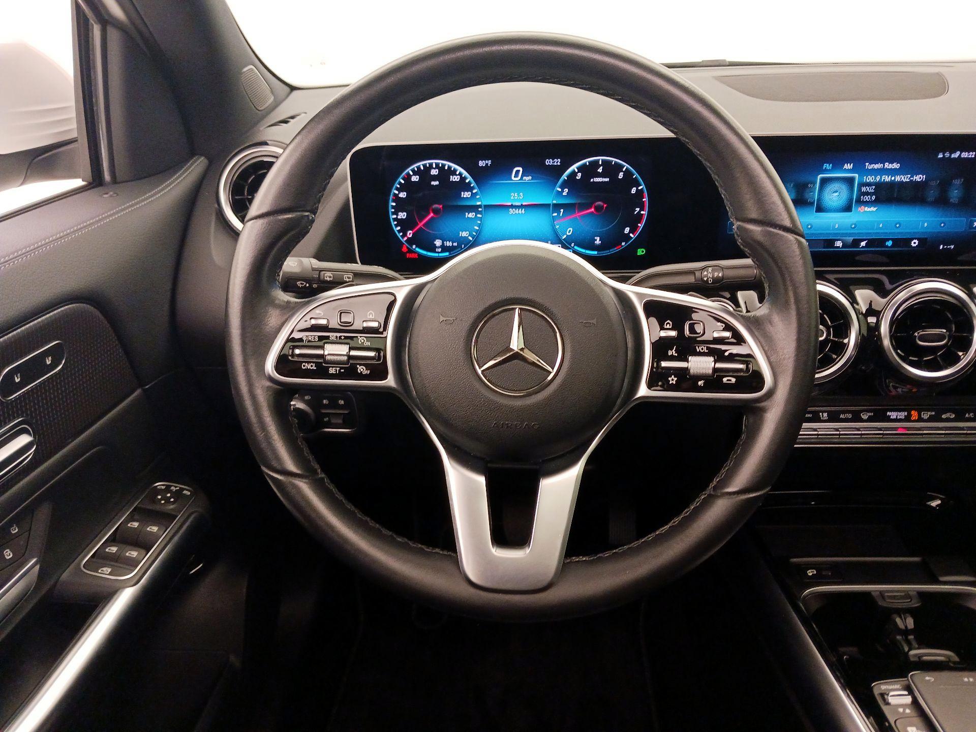 Thumbnail: 2021 Mercedes-Benz GLA - 10