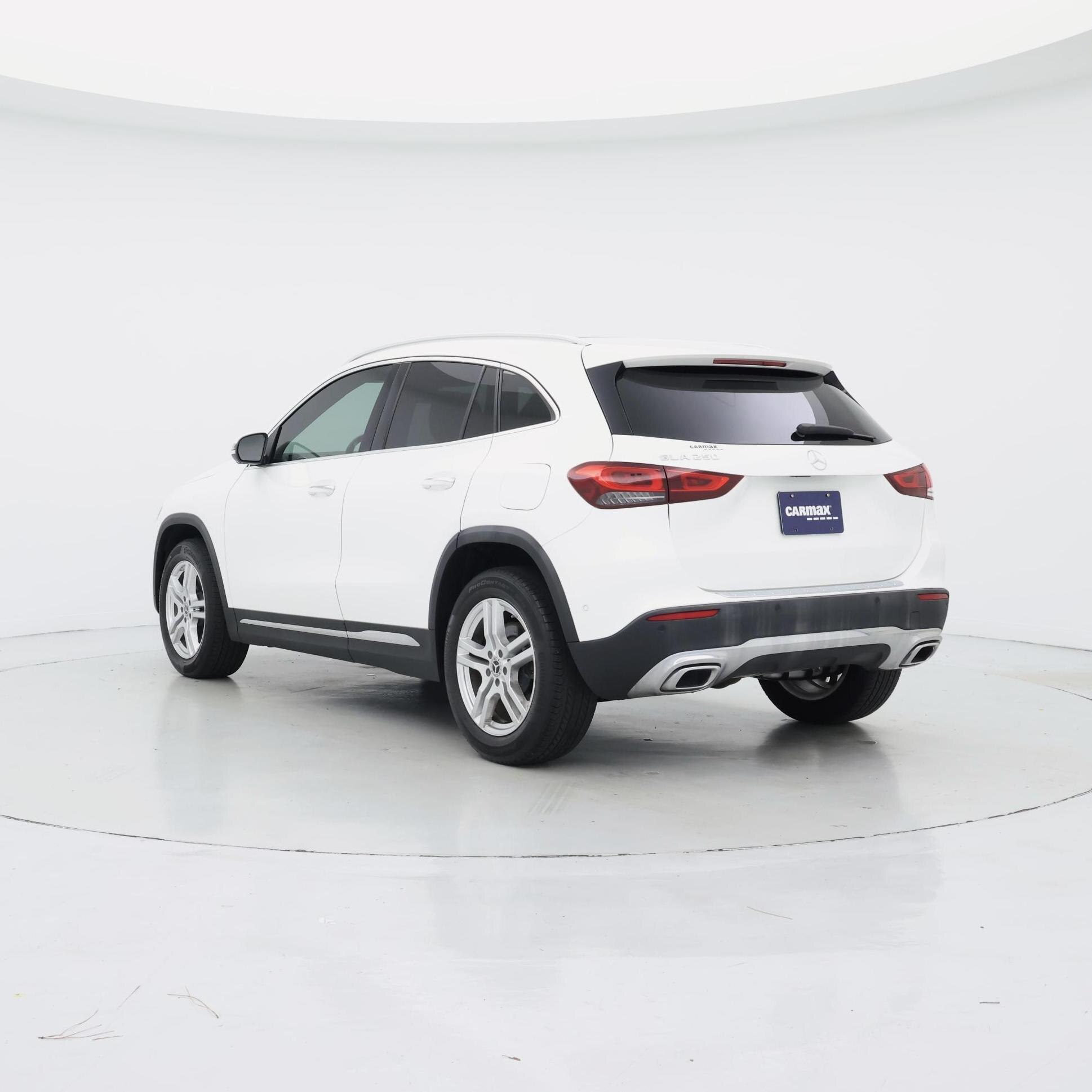 Thumbnail: 2021 Mercedes-Benz GLA - 2