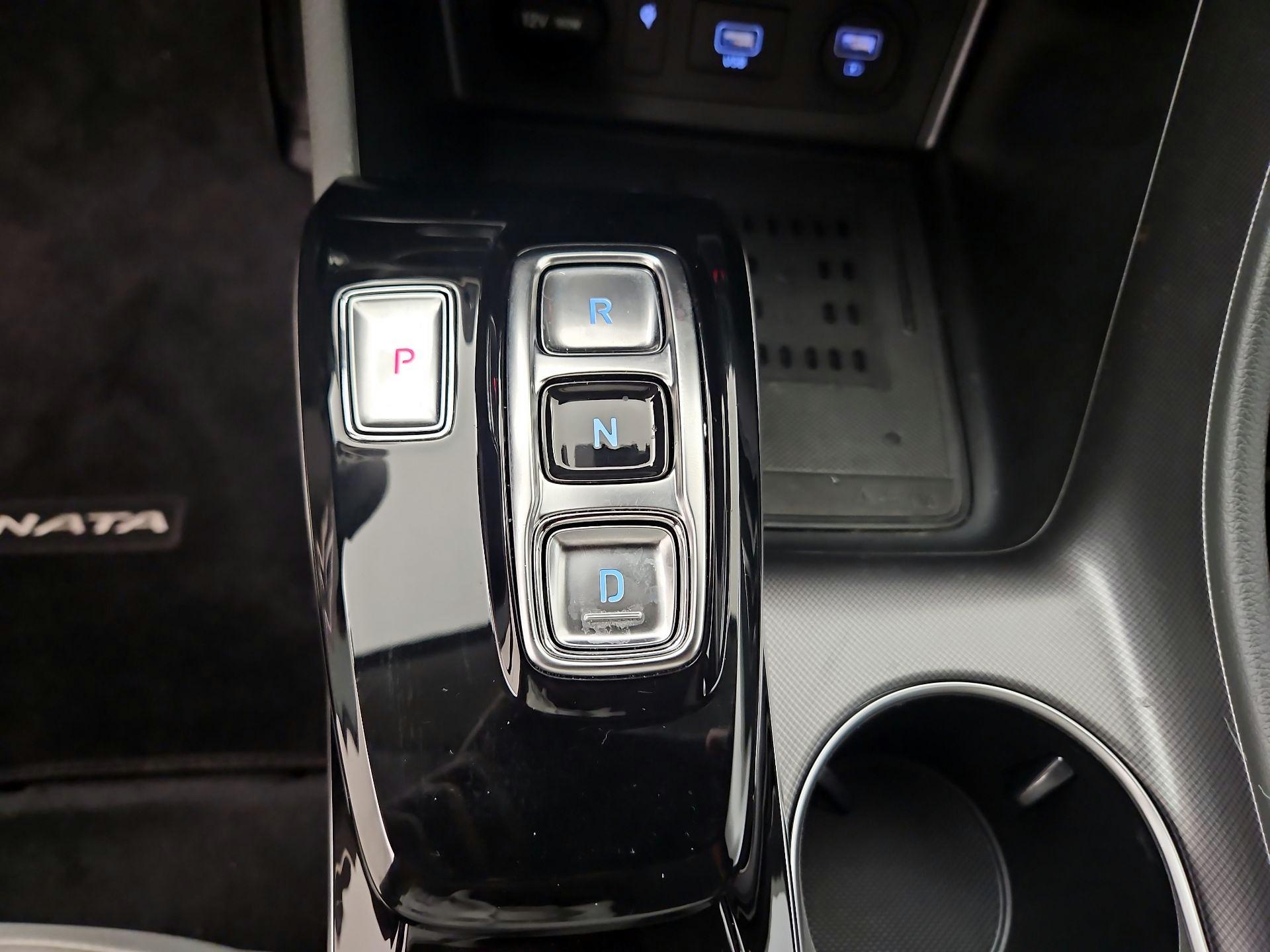 Thumbnail: 2022 Hyundai Sonata - 17