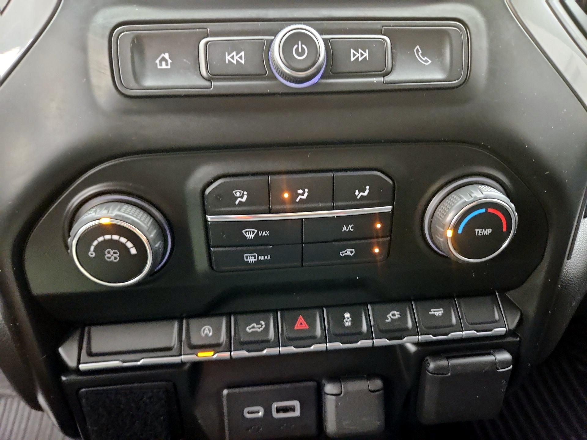 Thumbnail: 2021 Chevrolet Silverado 1500 - 16