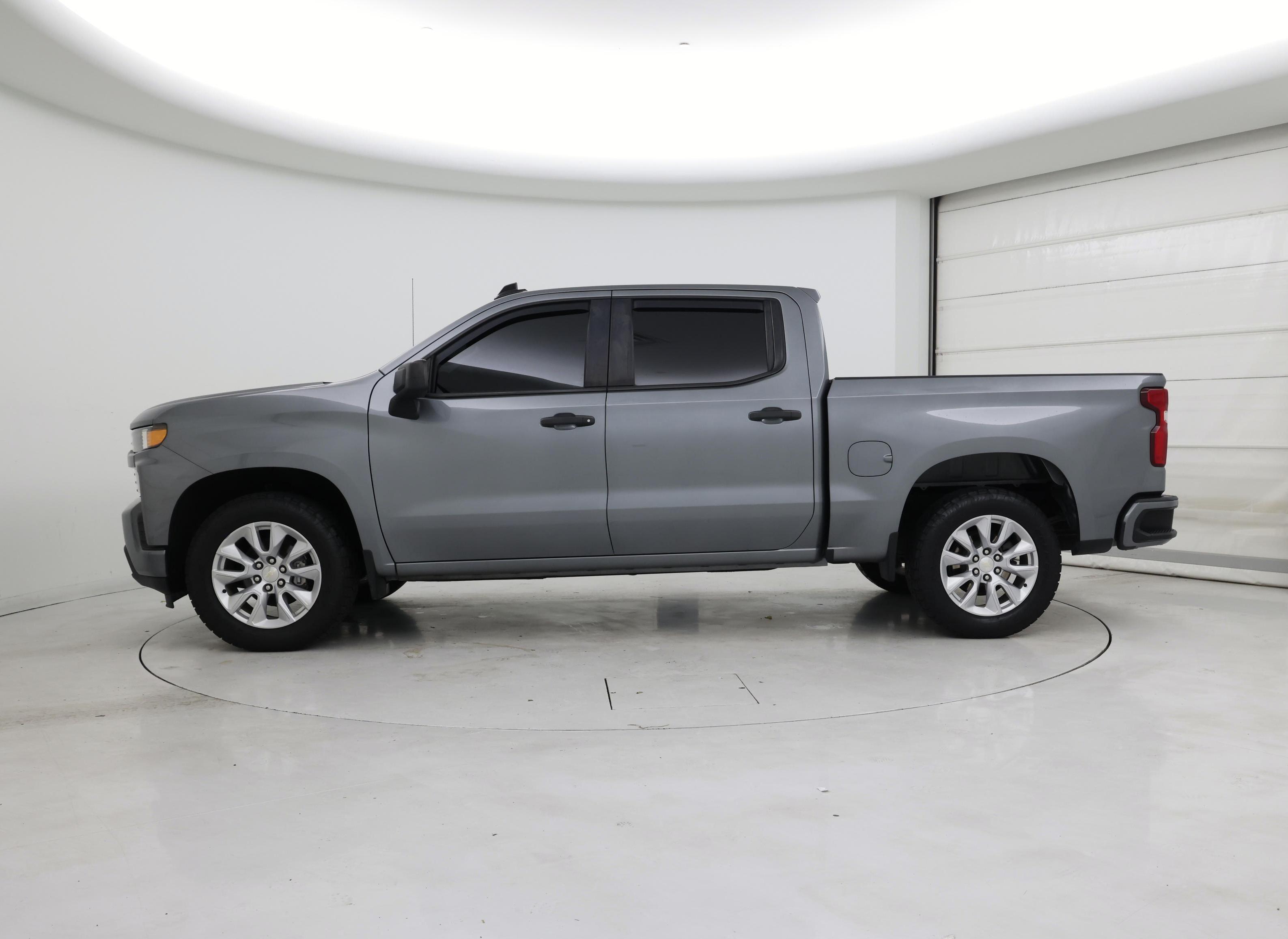 Thumbnail: 2021 Chevrolet Silverado 1500 - 3