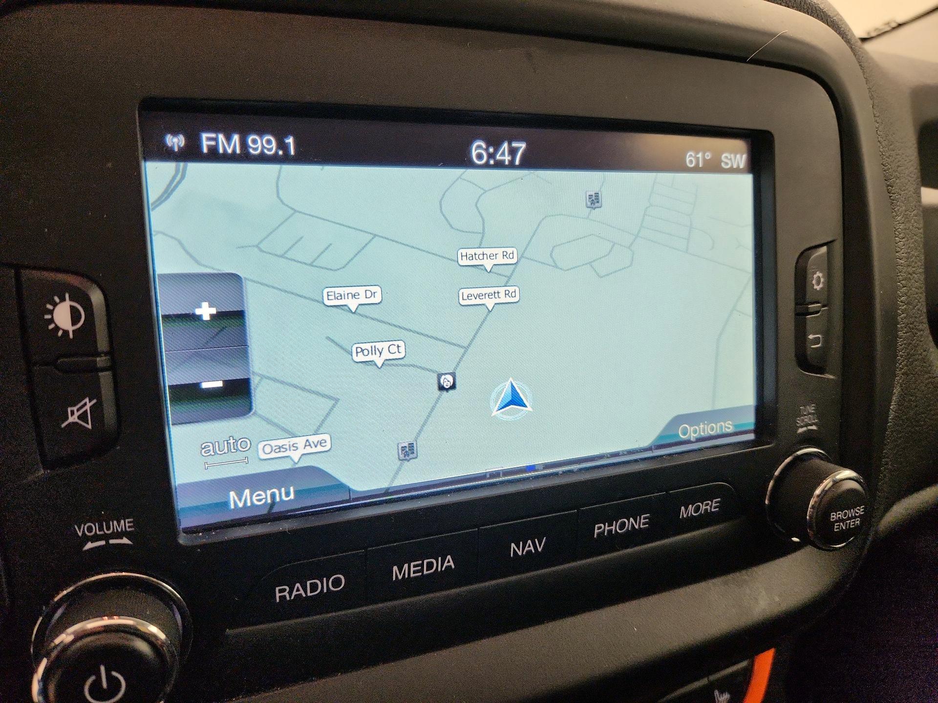 Thumbnail: 2016 Jeep Renegade - 14