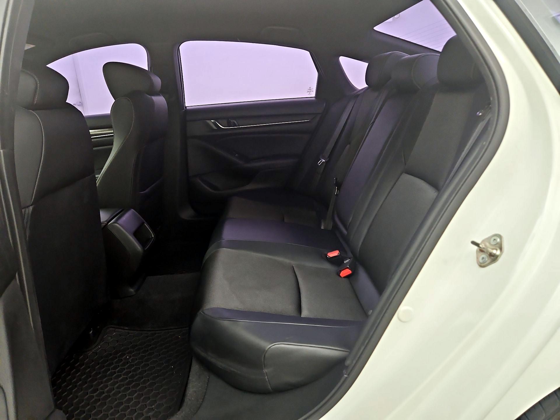 Thumbnail: 2018 Honda Accord - 19