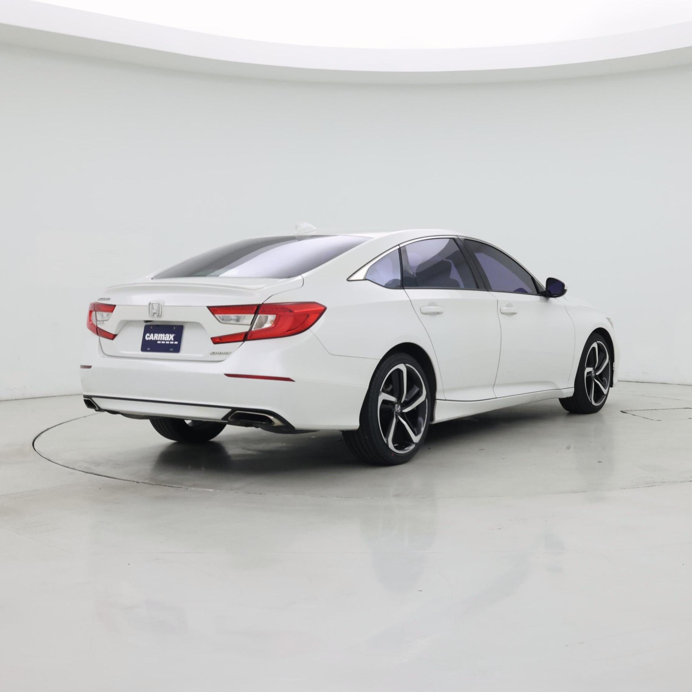 Thumbnail: 2018 Honda Accord - 8