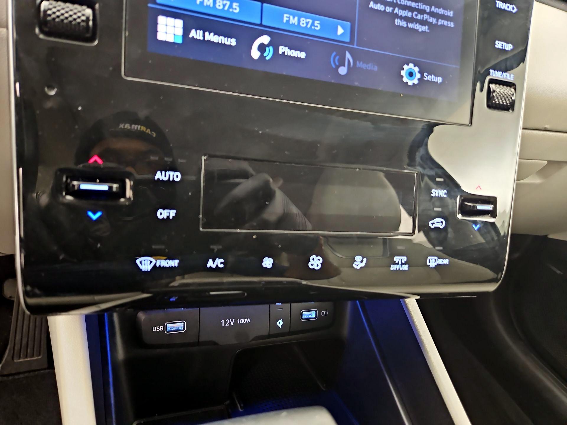 Thumbnail: 2022 Hyundai Tucson - 16