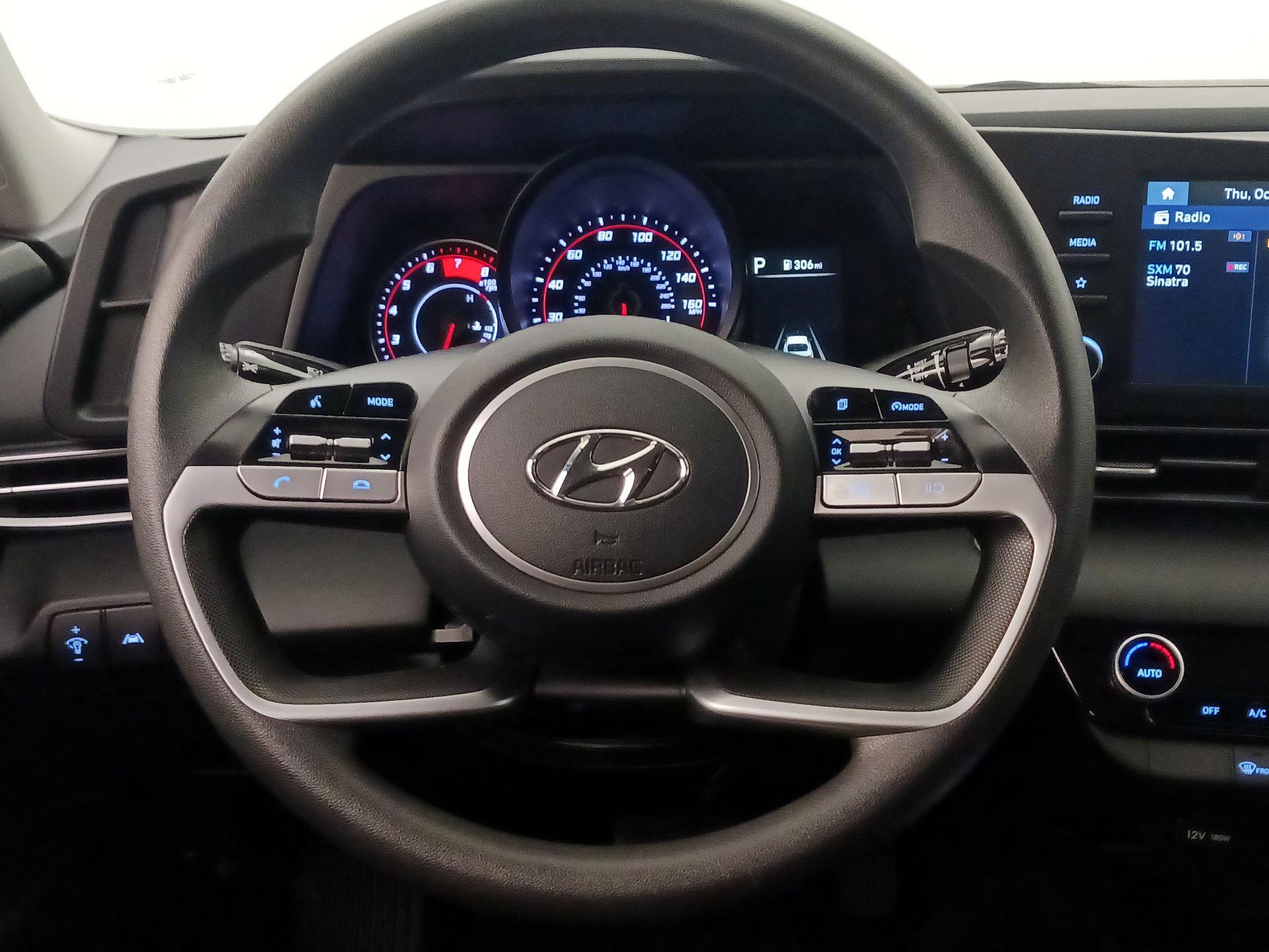 Thumbnail: 2022 Hyundai Elantra - 10
