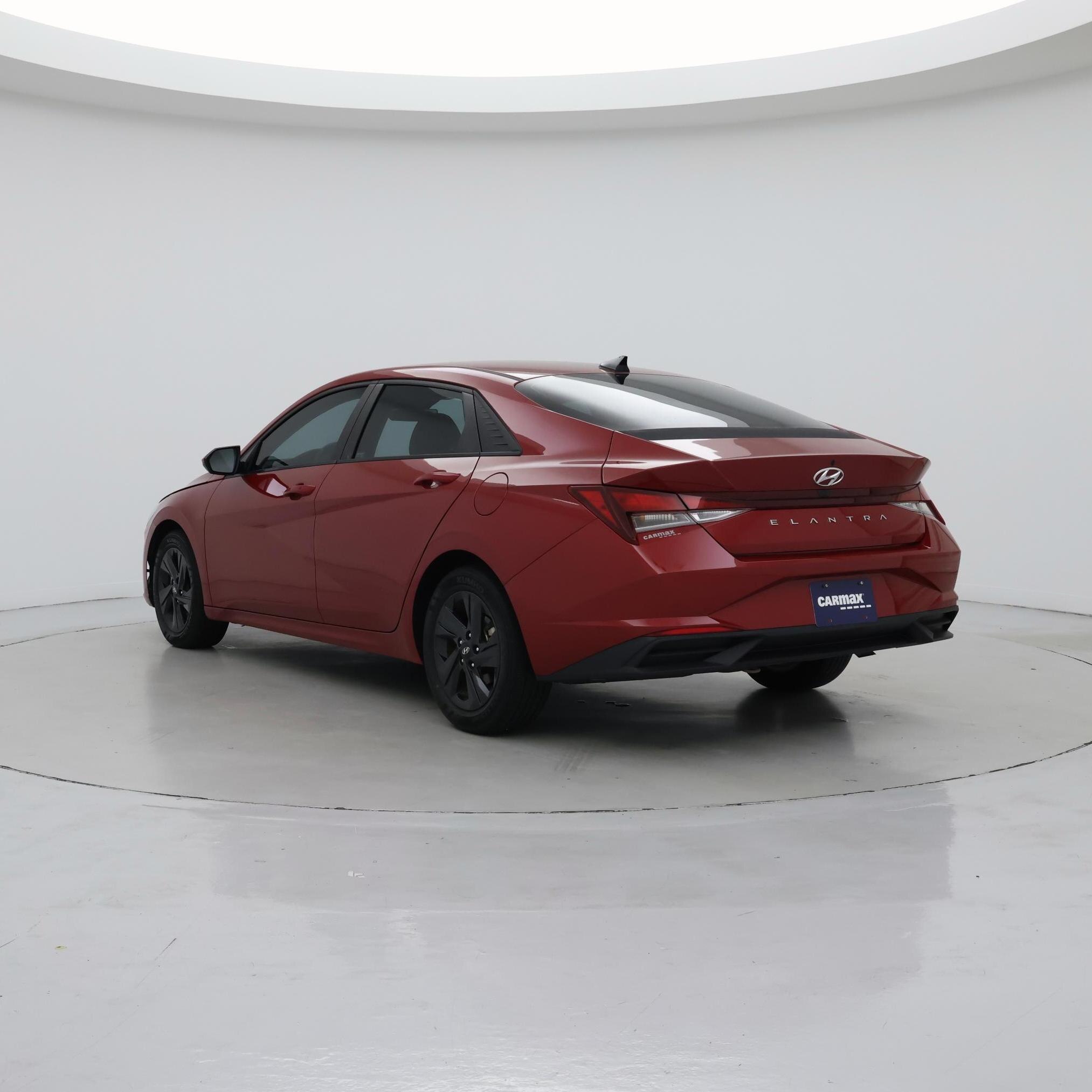 Thumbnail: 2022 Hyundai Elantra - 2