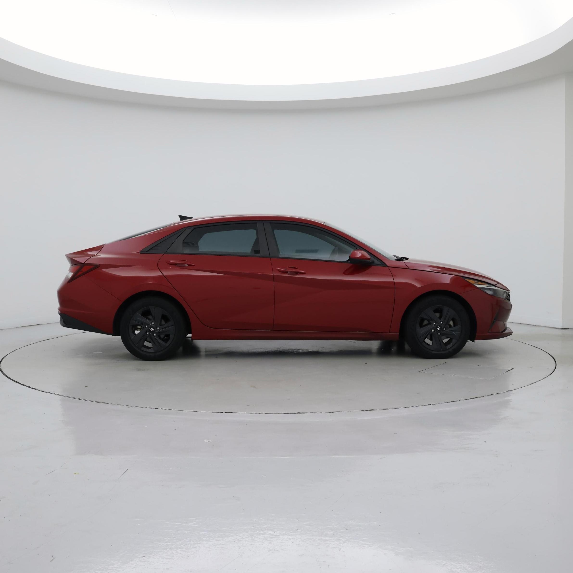 Thumbnail: 2022 Hyundai Elantra - 7