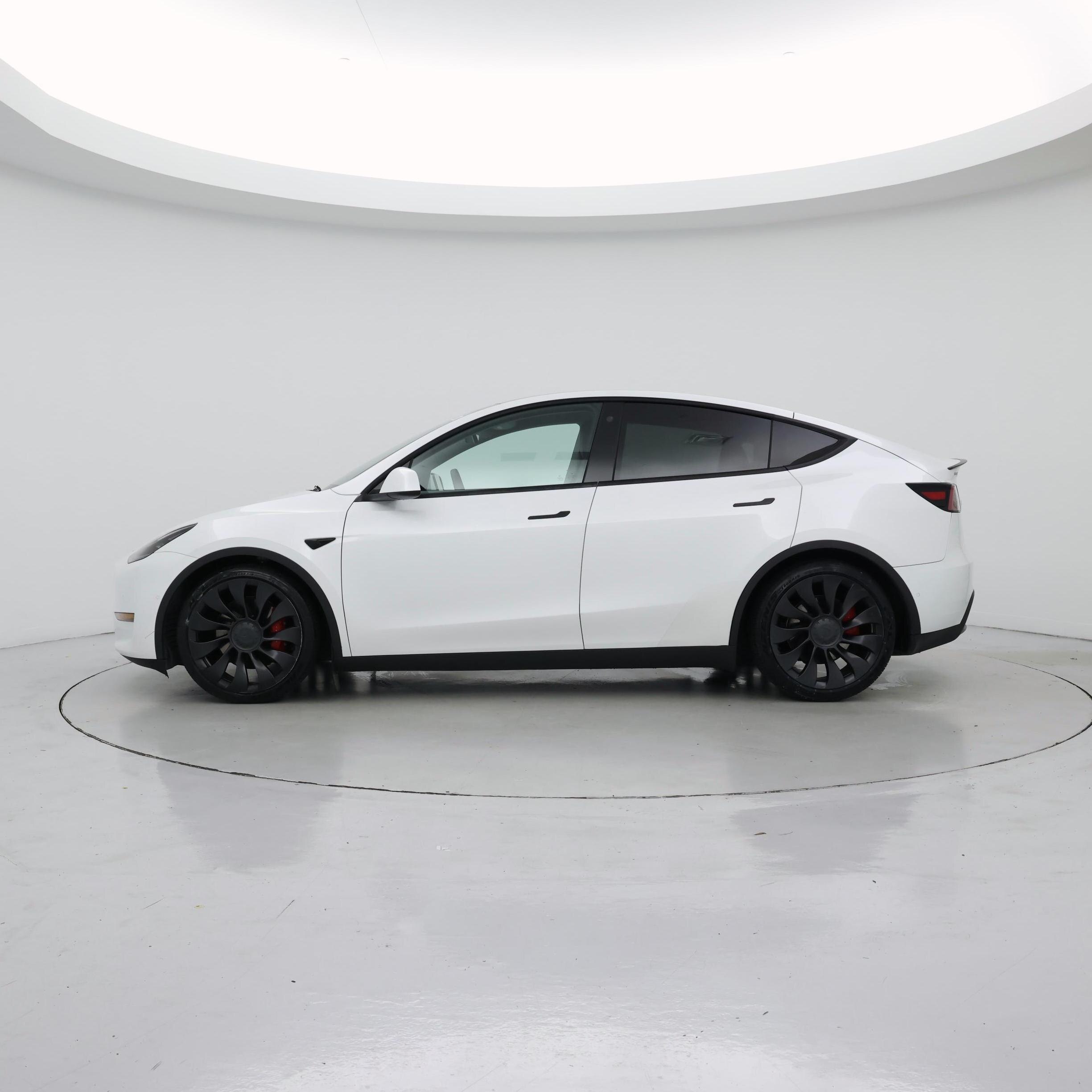 Thumbnail: 2022 Tesla Model Y - 3