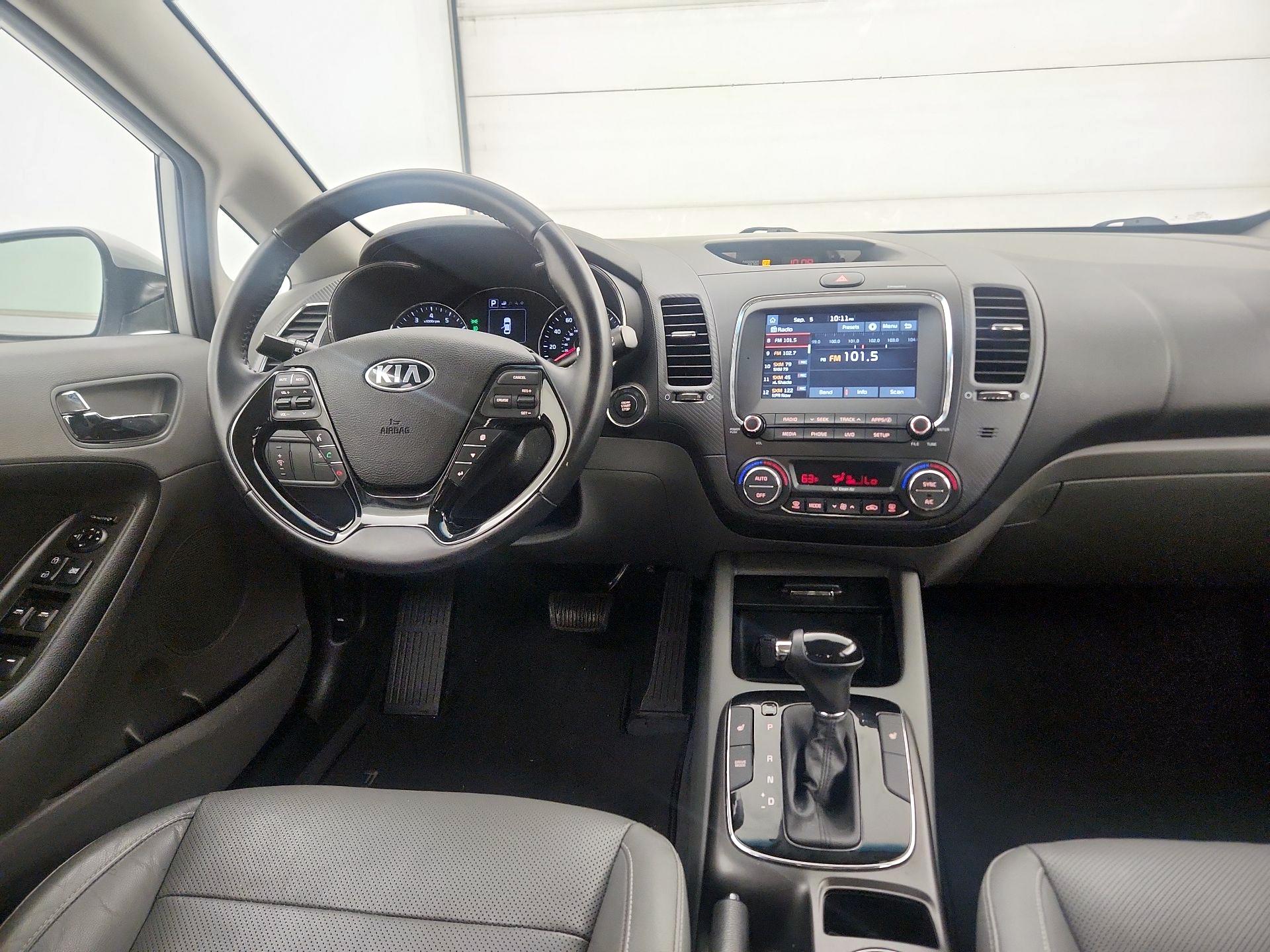Thumbnail: 2017 Kia Forte - 8