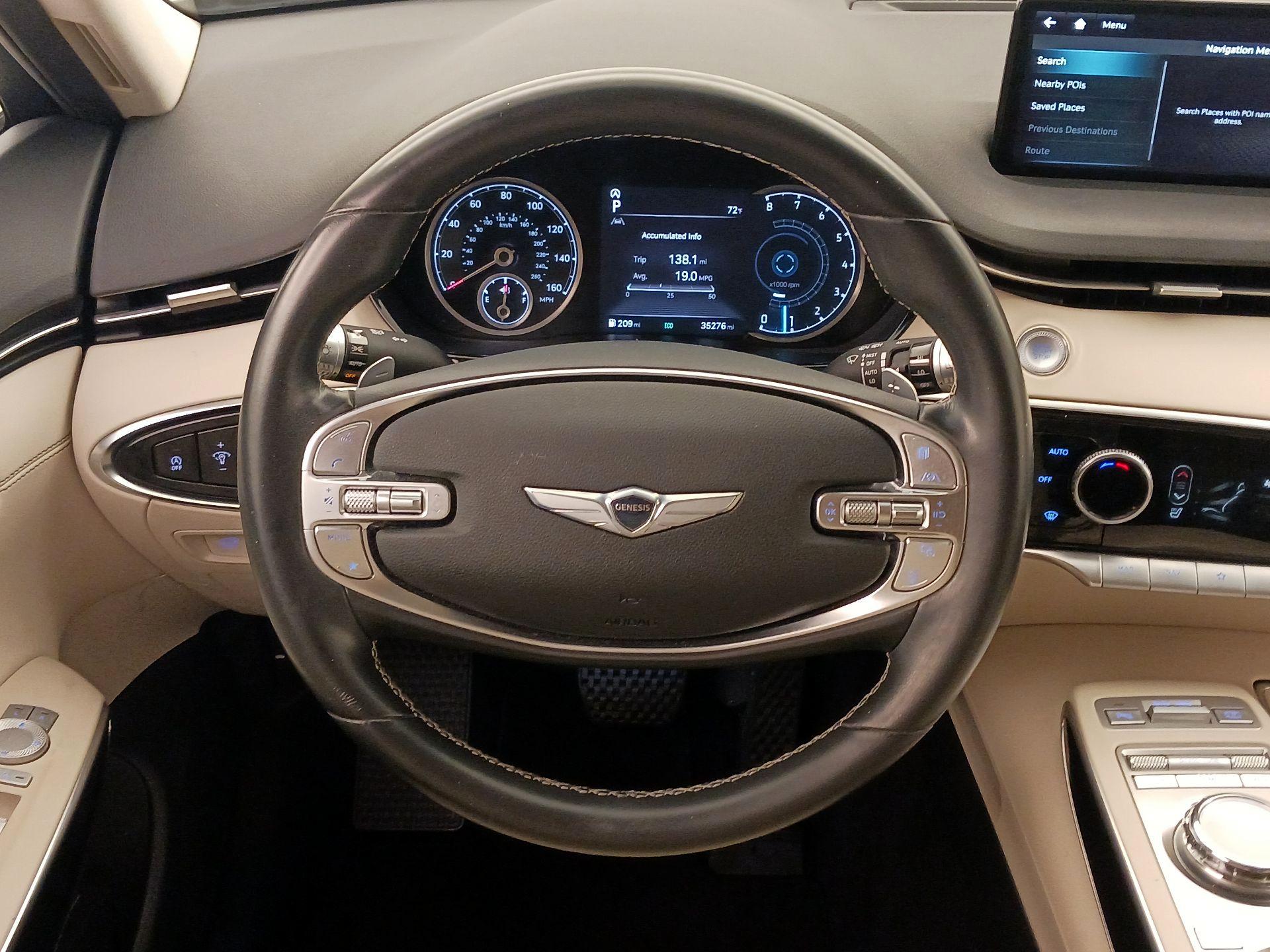 Thumbnail: 2022 Genesis GV70 - 10