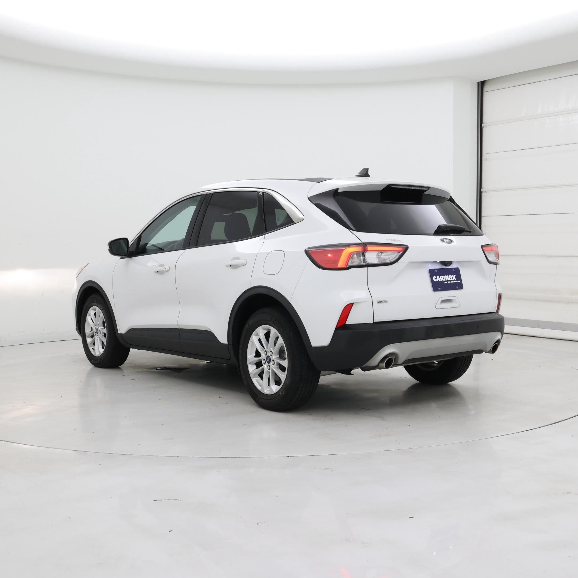 Thumbnail: 2021 Ford Escape - 2