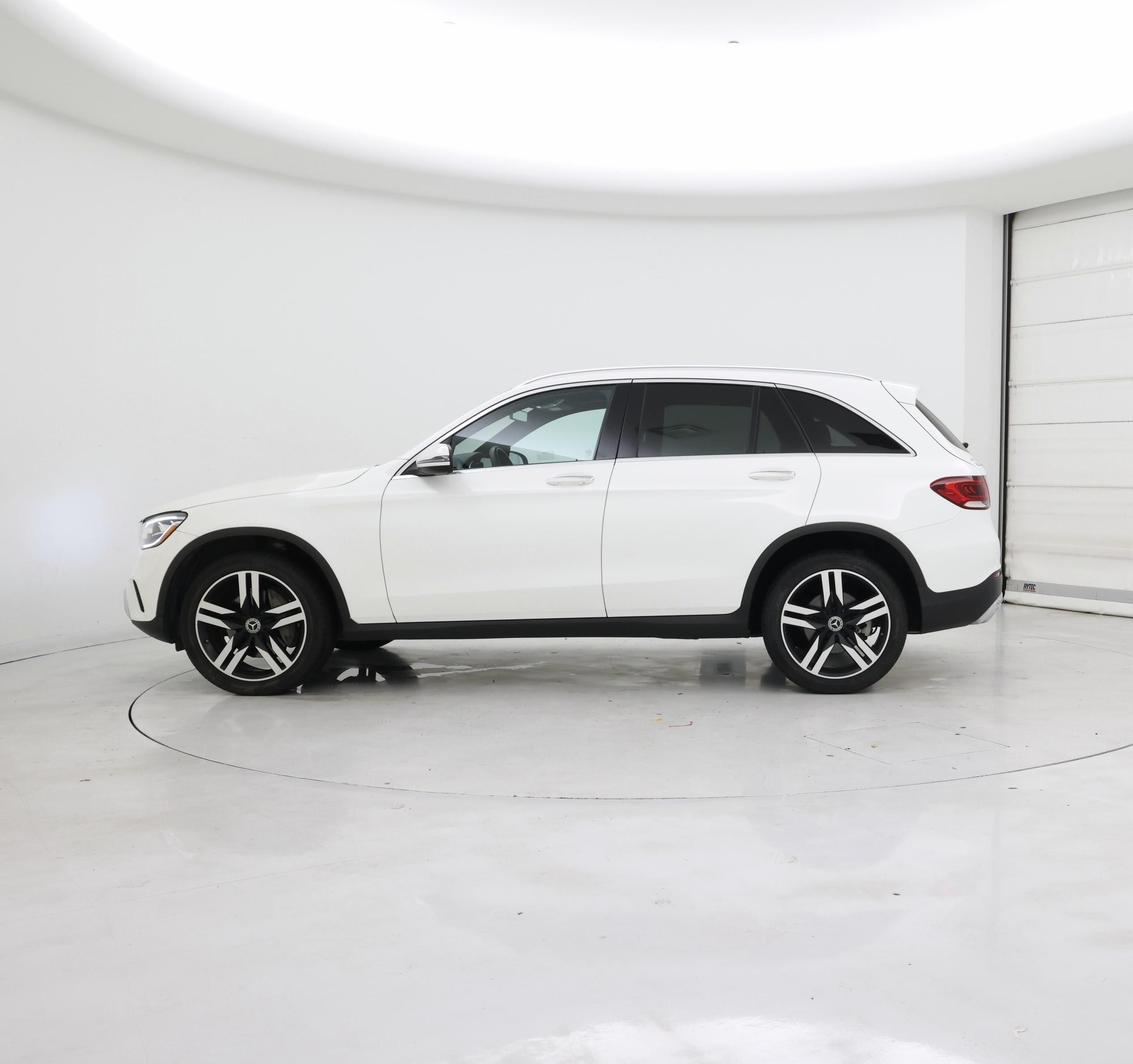 Thumbnail: 2020 Mercedes-Benz GLC - 3