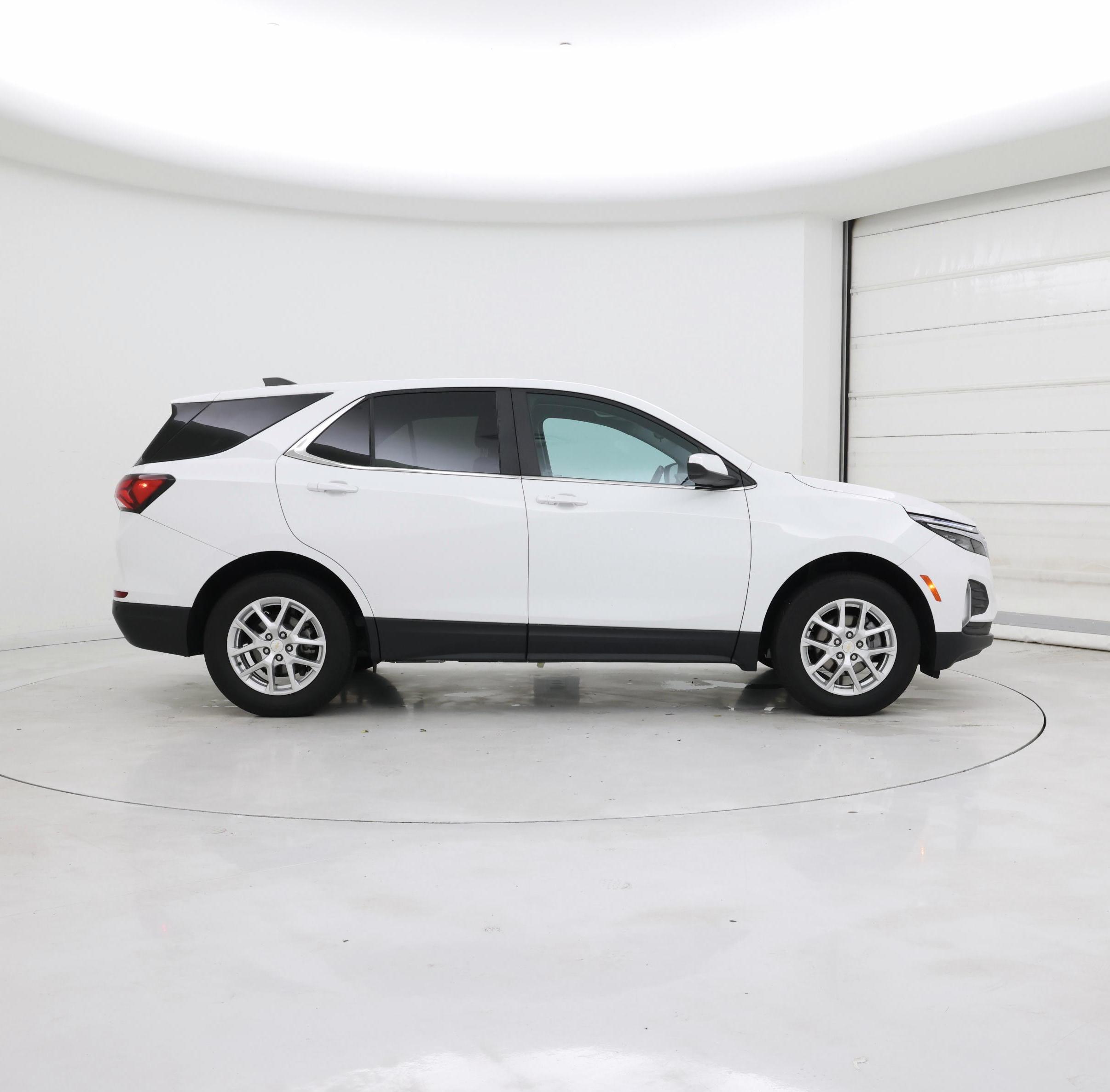 Thumbnail: 2023 Chevrolet Equinox - 7