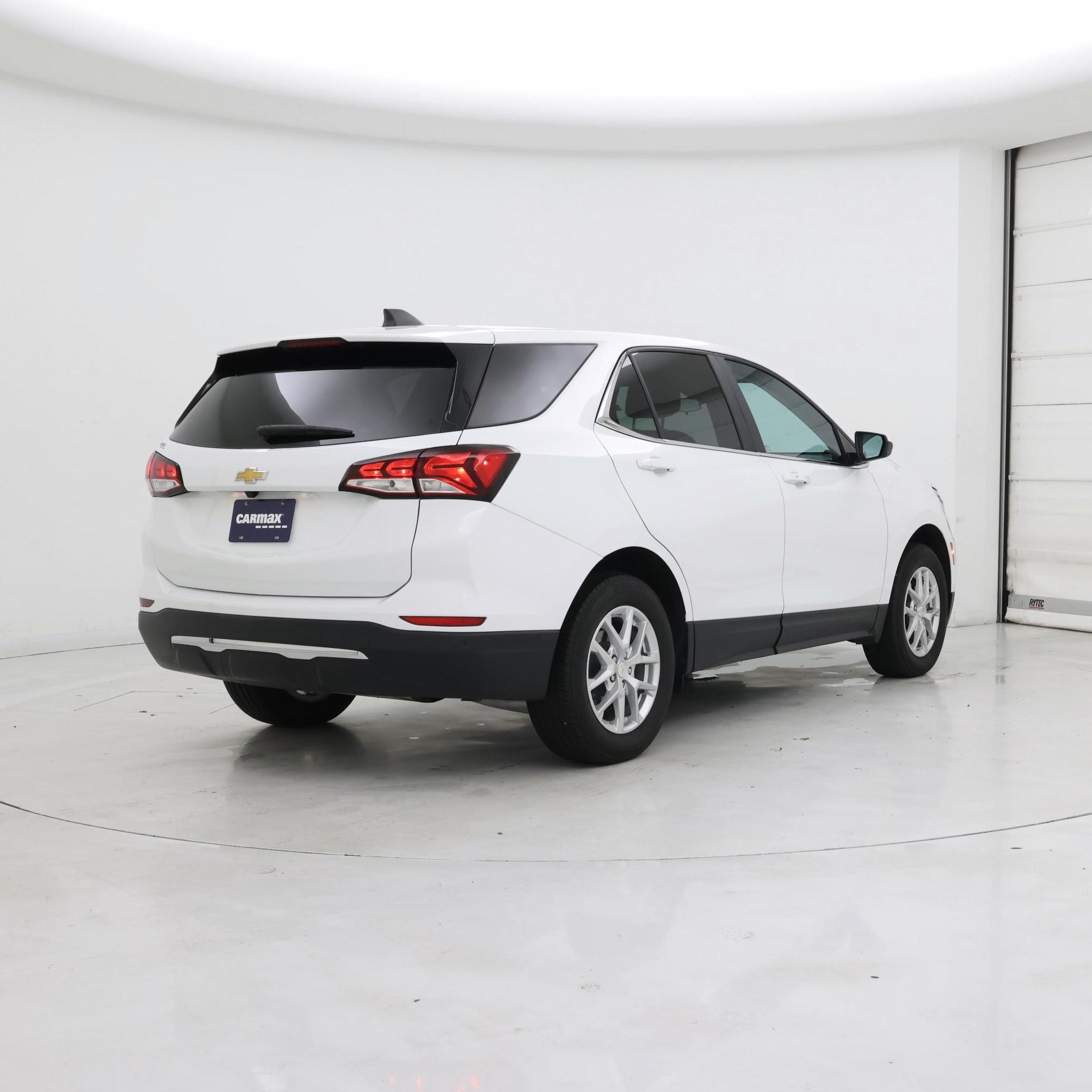 Thumbnail: 2023 Chevrolet Equinox - 8