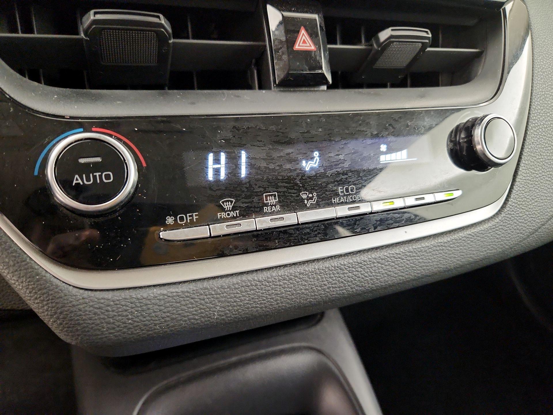 Thumbnail: 2022 Toyota Corolla - 16