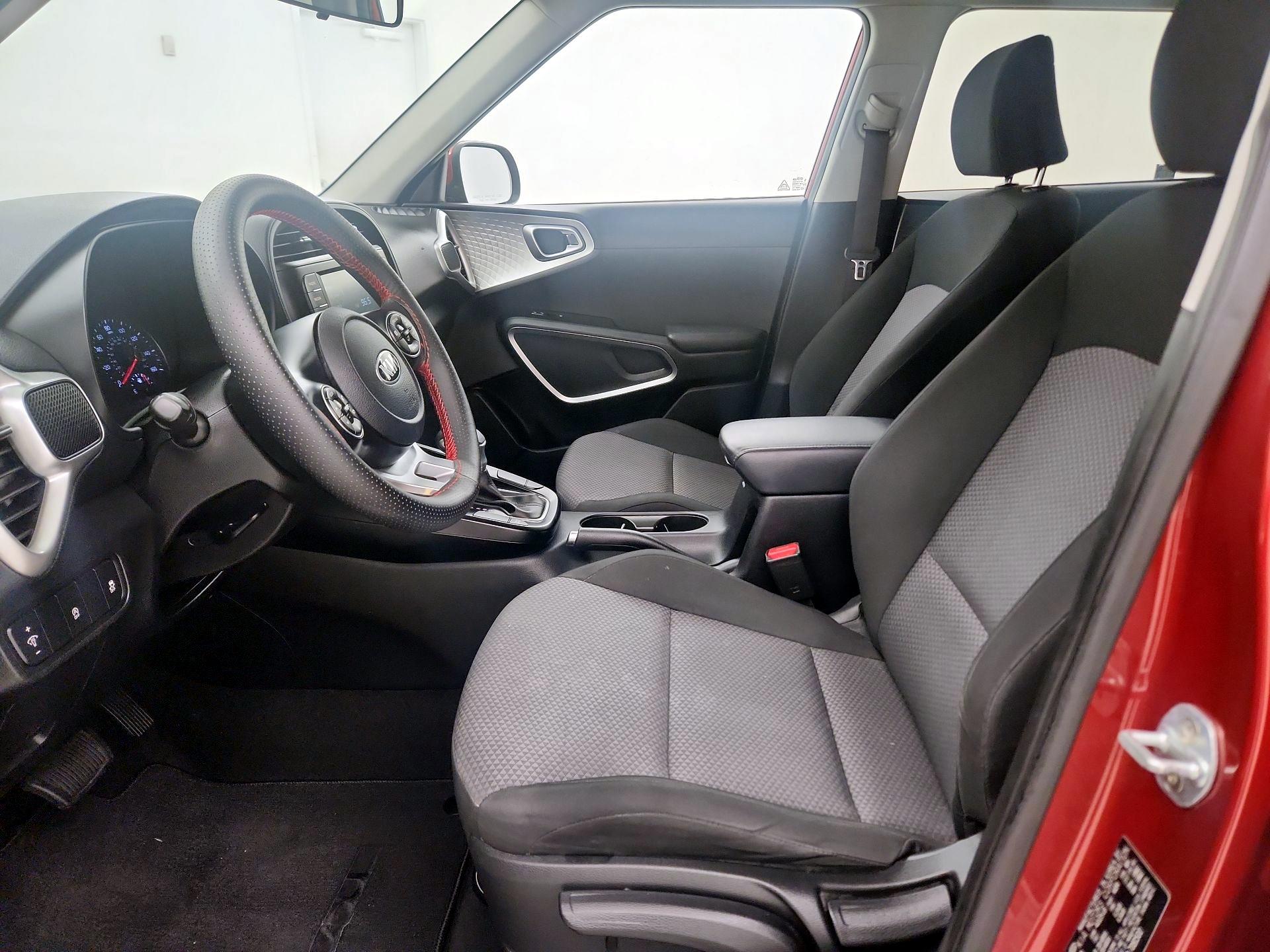 Thumbnail: 2020 Kia Soul - 11