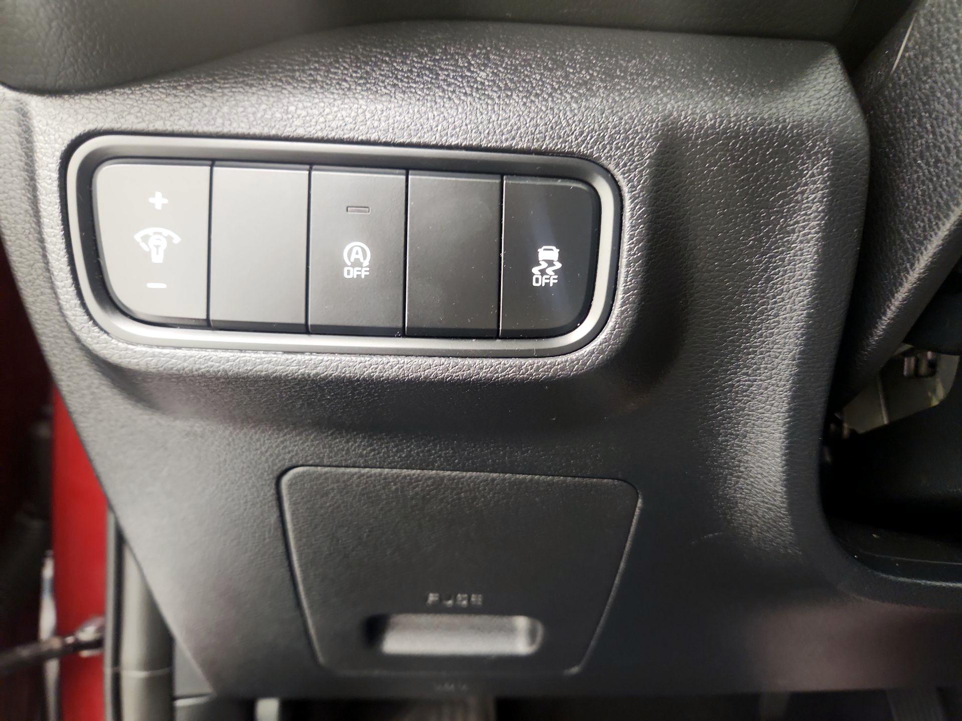 Thumbnail: 2020 Kia Soul - 13