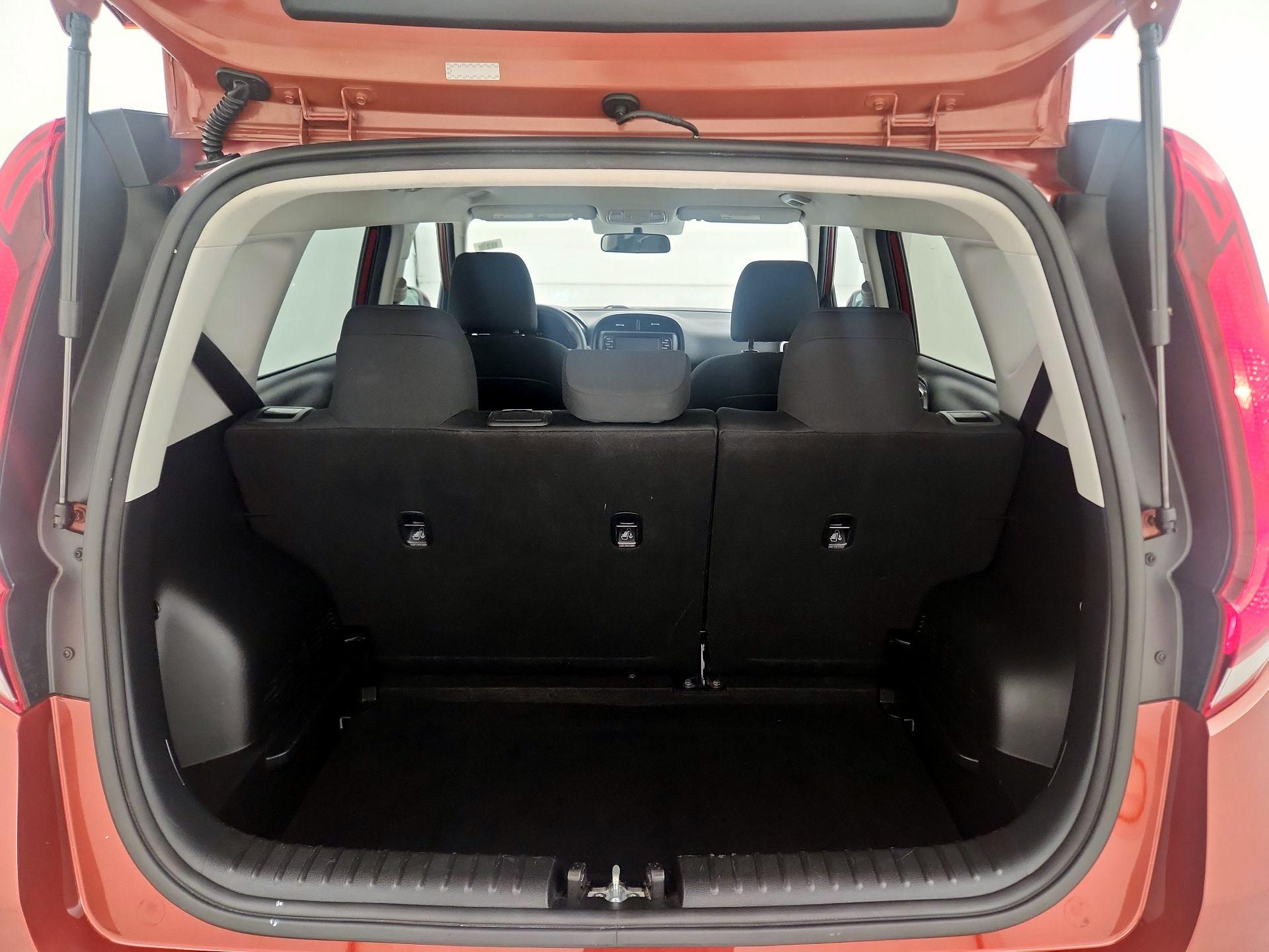 Thumbnail: 2020 Kia Soul - 20