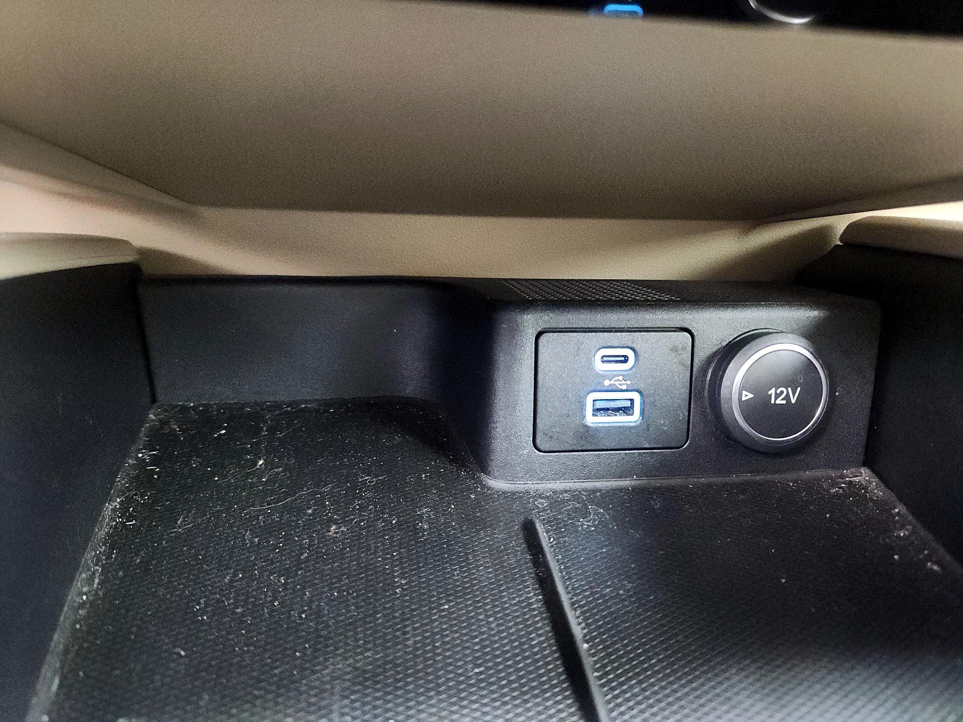 Thumbnail: 2021 Ford Escape - 19
