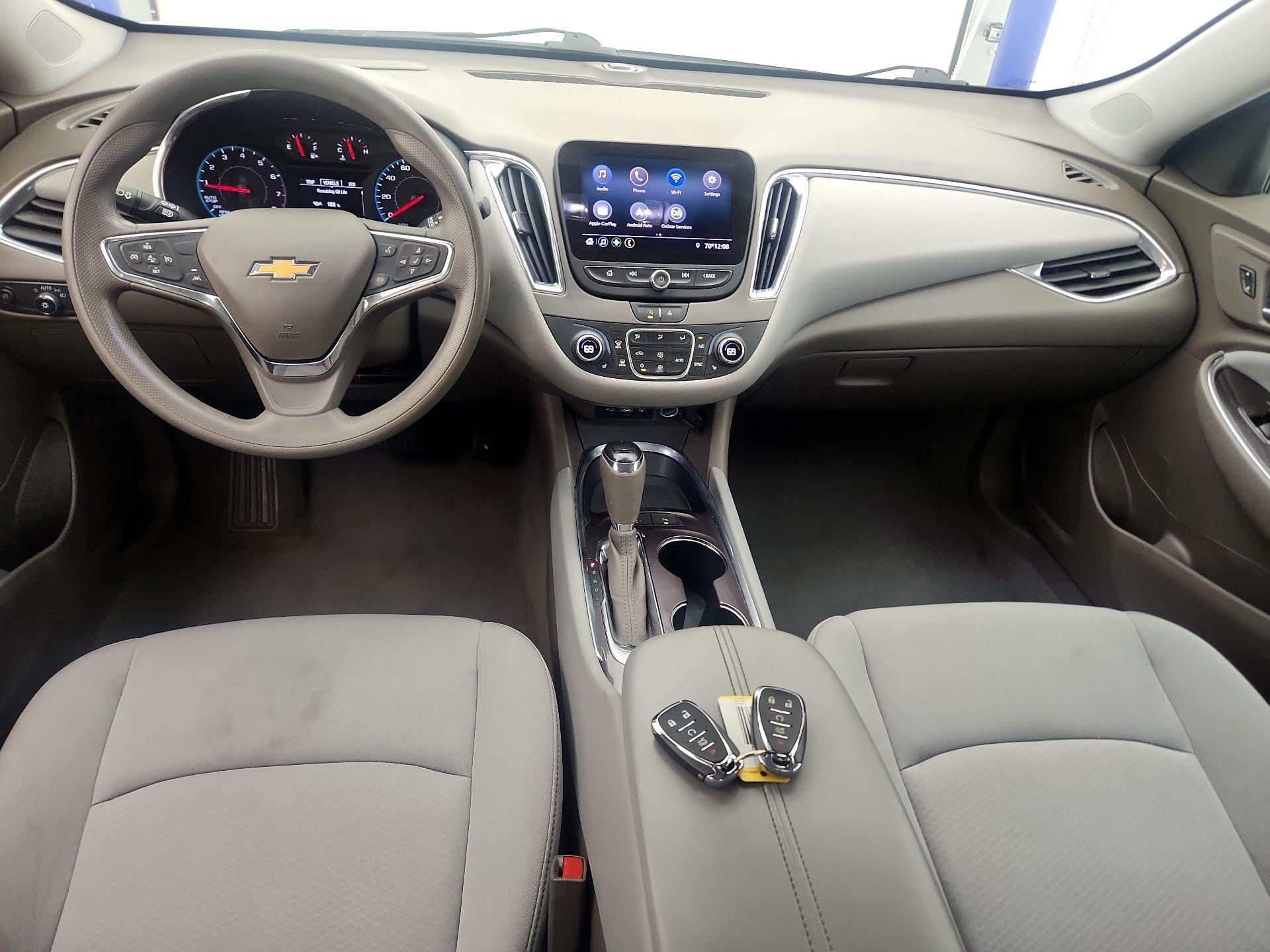 Thumbnail: 2020 Chevrolet Malibu - 9